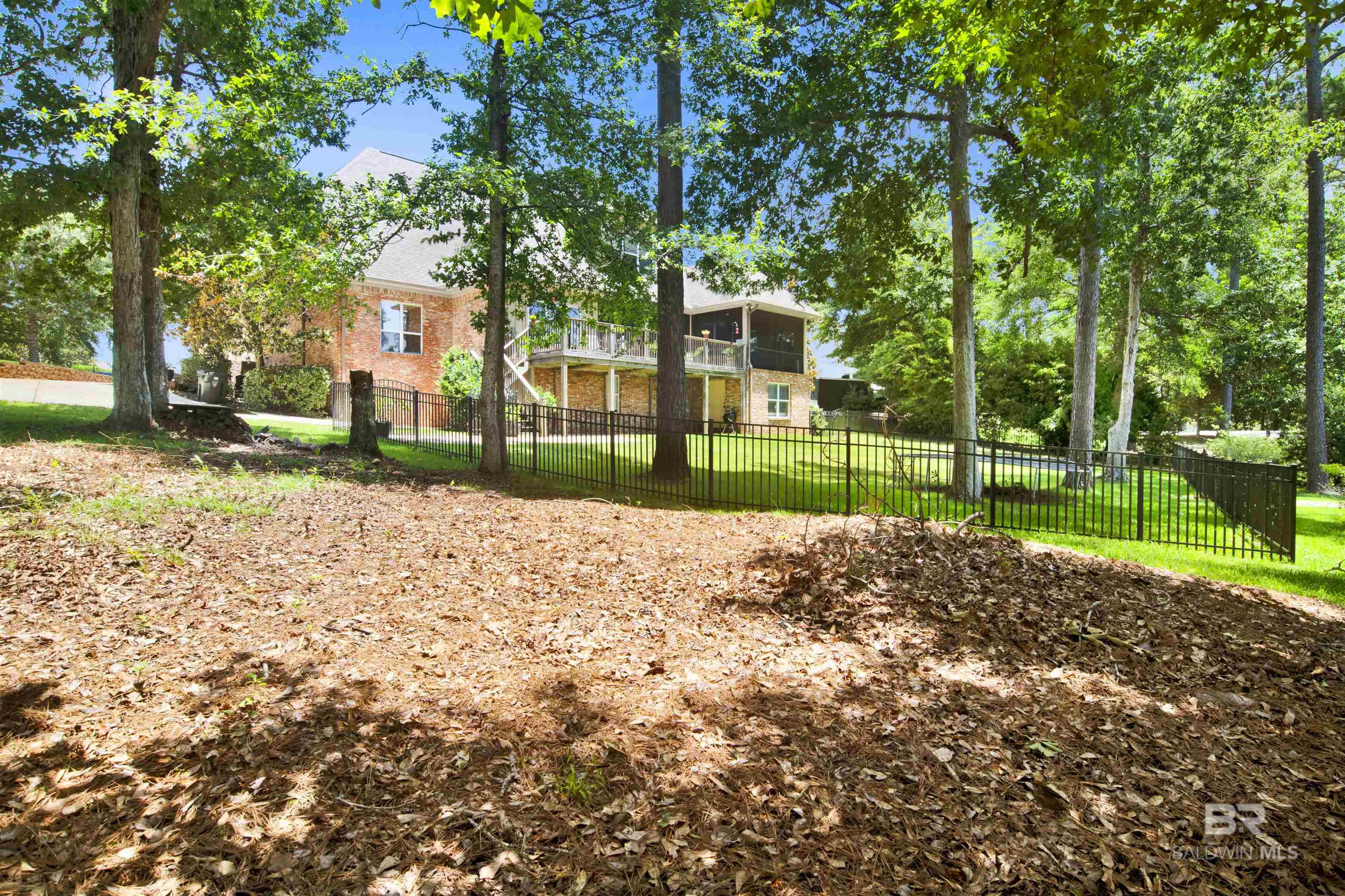 https://zimg.paragon.ice.com/ParagonImages/Property/PG/BCAR/398393/60/0/0/ce8c91b330ae201971ccad1f5130489a/7/a3af33e5934123c5dca6e49c6e35a3e4/398393-a77d7316-0759-456e-b42d-080fd49bfab9.JPG