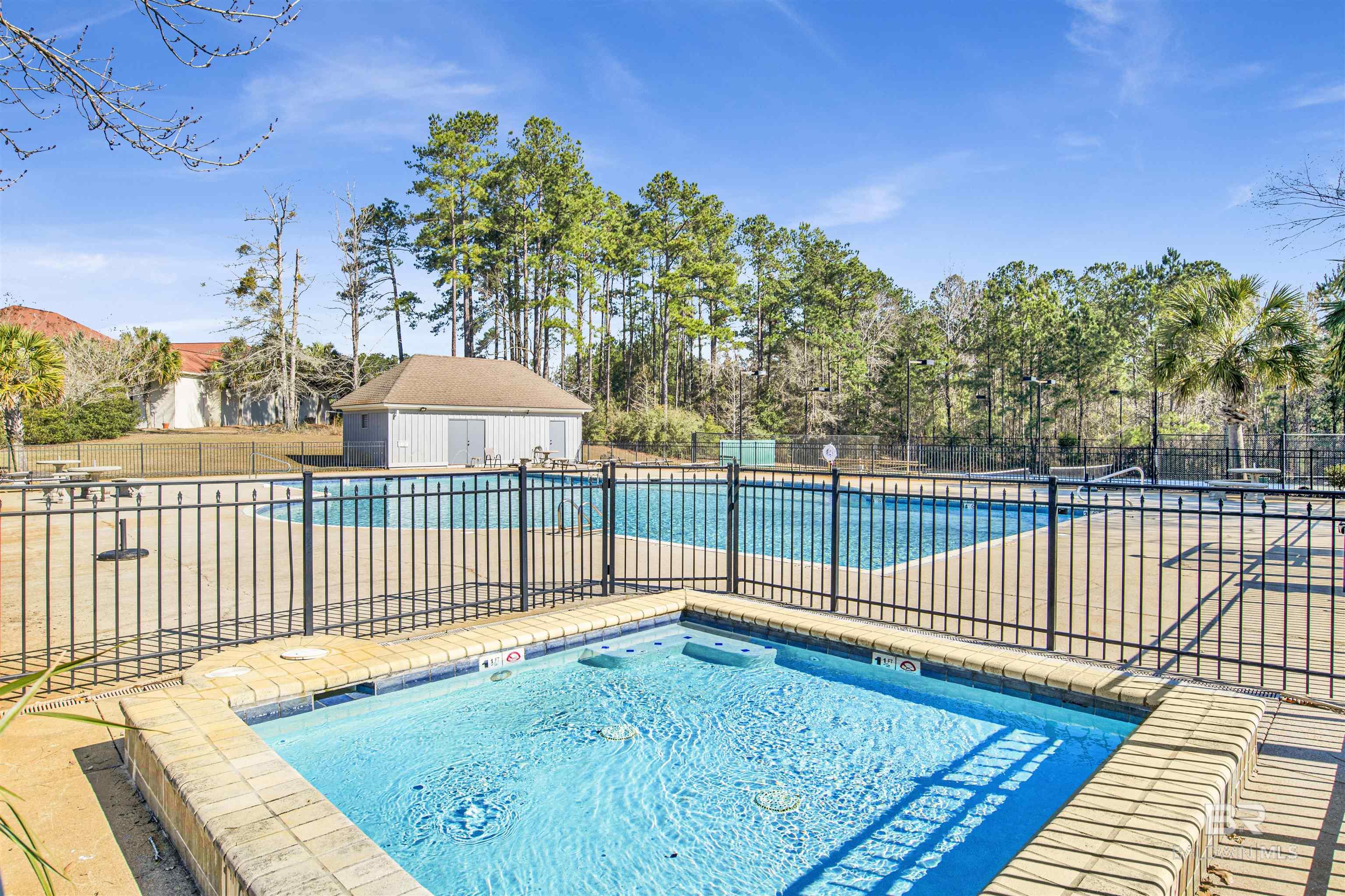 https://zimg.paragon.ice.com/ParagonImages/Property/PG/BCAR/398393/70/0/0/9bef6e3856c668805392de863008468e/7/a3af33e5934123c5dca6e49c6e35a3e4/398393-a7d04323-d909-432e-80a9-2f9834c064ef.JPG