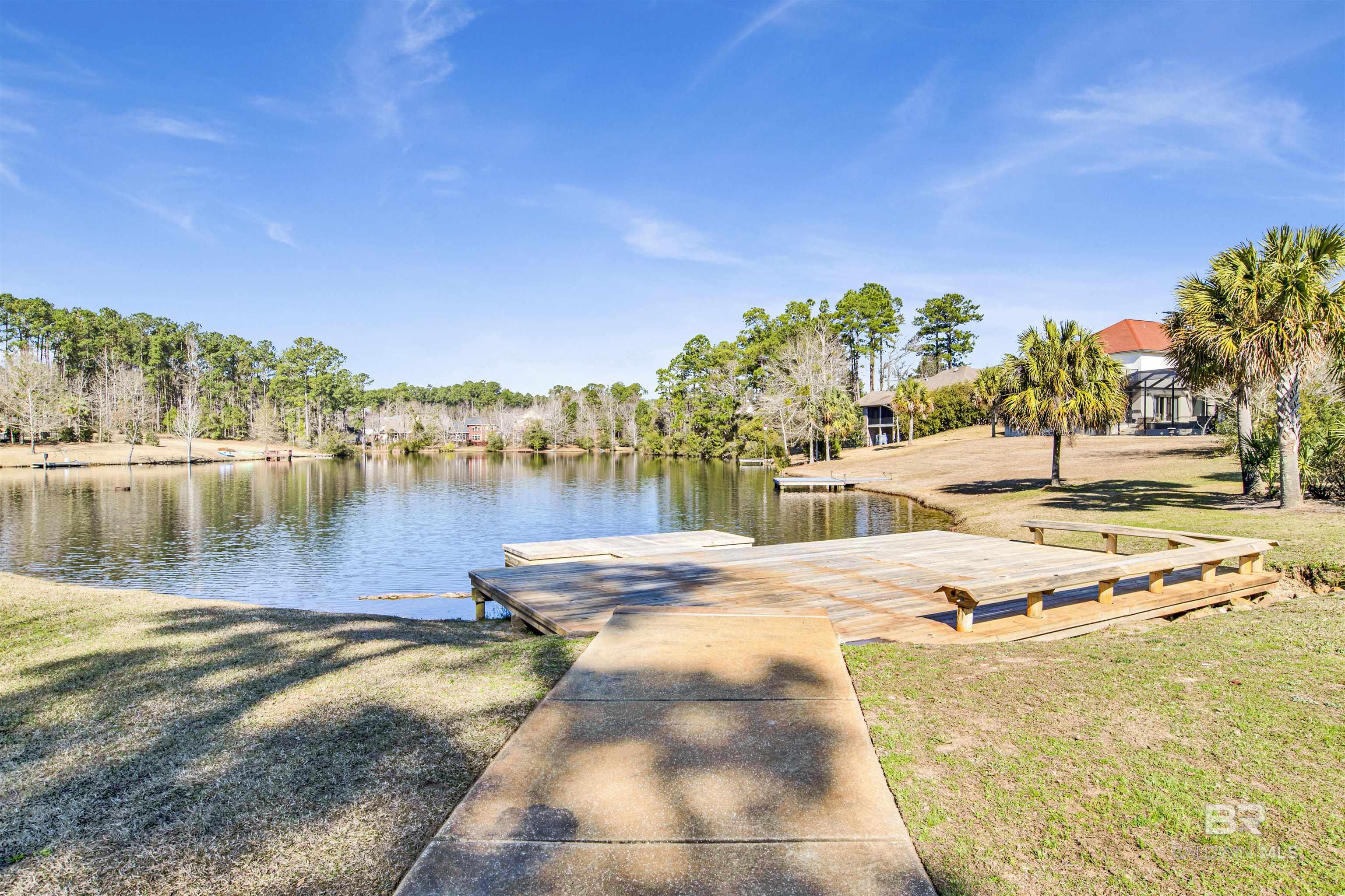 https://zimg.paragon.ice.com/ParagonImages/Property/PG/BCAR/398393/75/0/0/5b16196339df0860bd20444cf332ce02/7/a3af33e5934123c5dca6e49c6e35a3e4/398393-b064a523-8c52-4a80-a784-c236249383cb.JPG