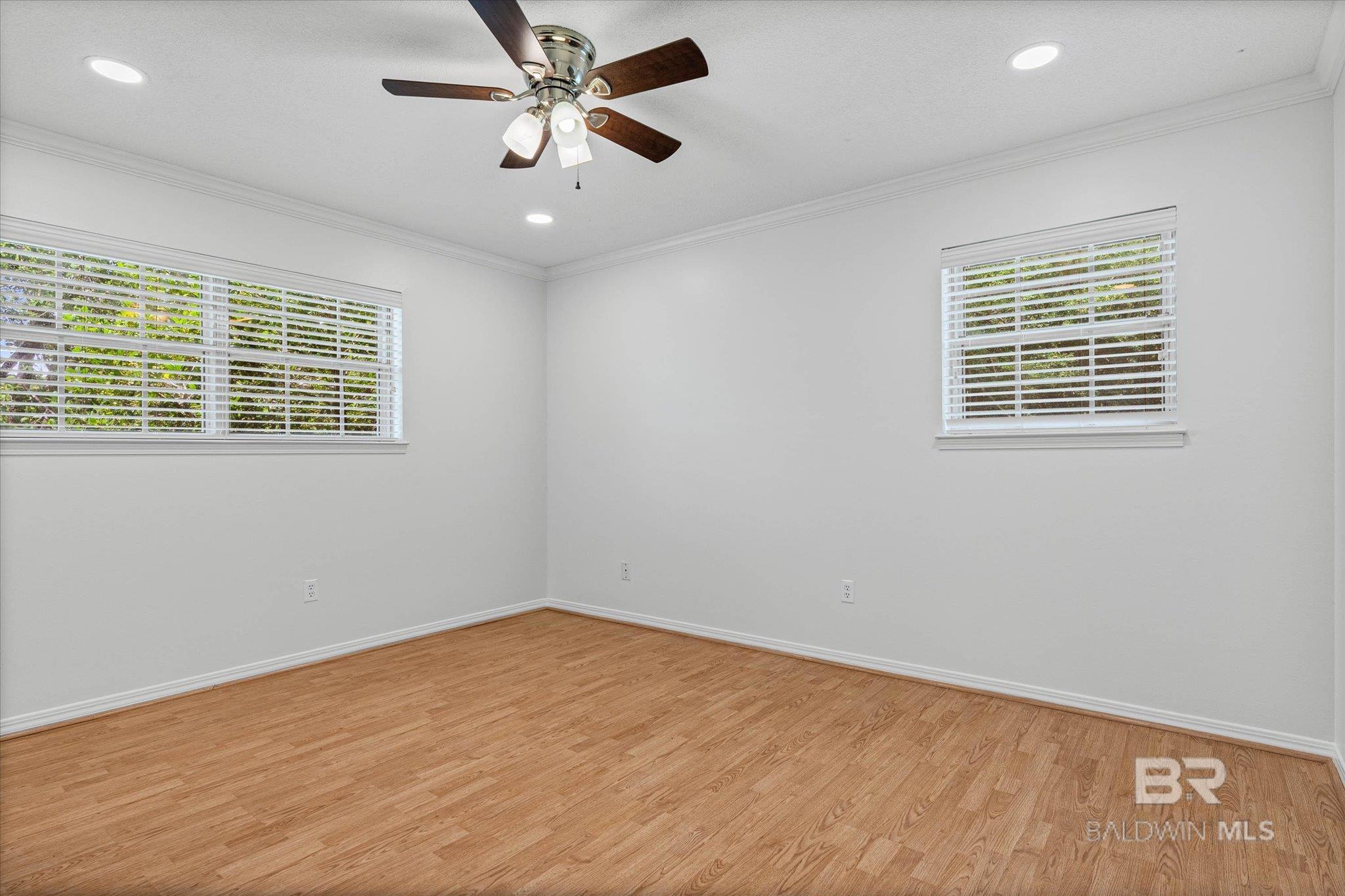 https://zimg.paragon.ice.com/ParagonImages/Property/PG/BCAR/398394/16/0/0/e605ce3ec7cfa109ac607ebdc4cdb825/7/87d1c3f4cc3679856c756b28588495e5/398394-7421dded-bf84-4d5d-b1d4-2c412b2d5319.JPG