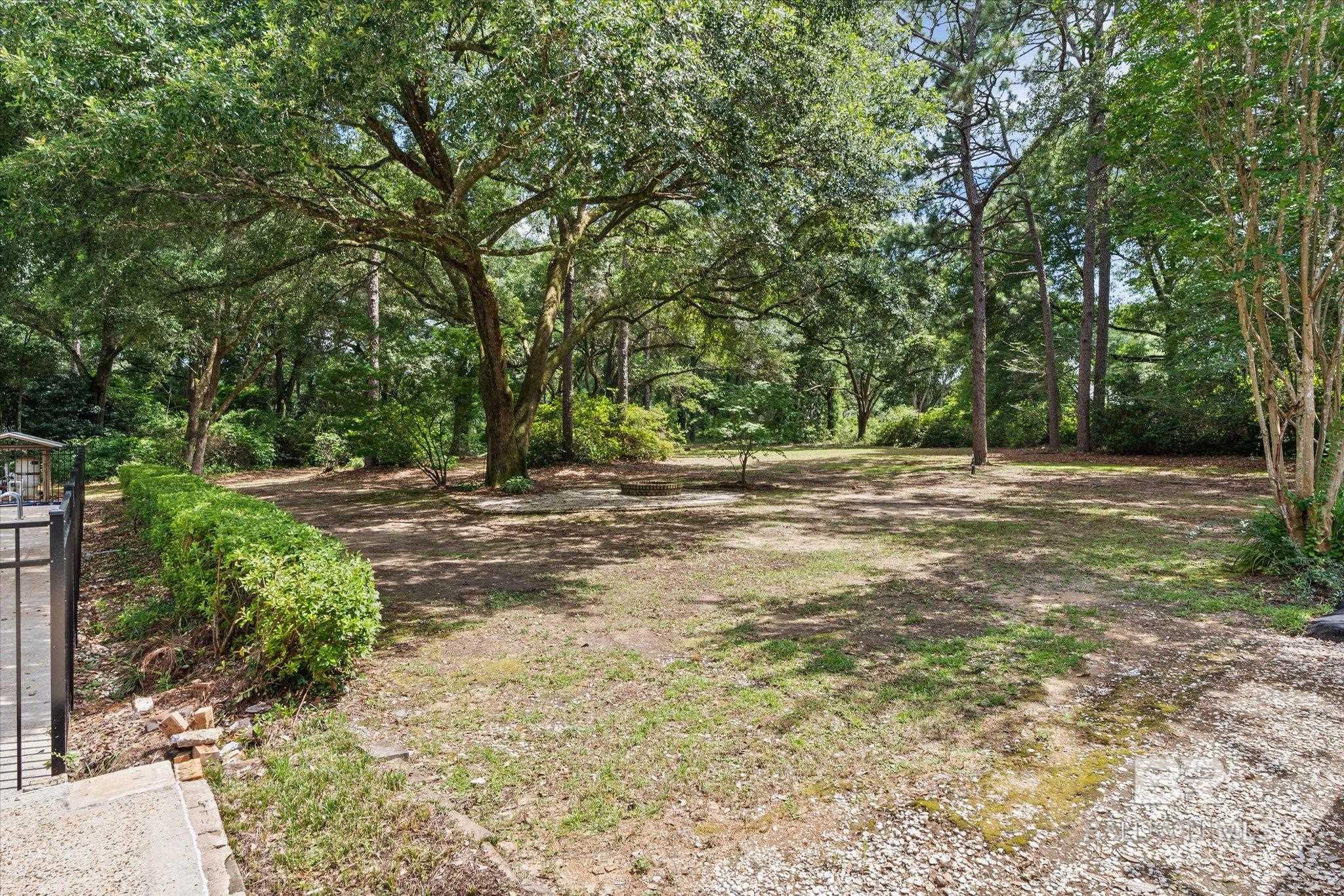 https://zimg.paragon.ice.com/ParagonImages/Property/PG/BCAR/398394/32/0/0/09c527390effb5675bcdca74d348ffe8/7/87d1c3f4cc3679856c756b28588495e5/398394-1c1a4cbe-75f5-4bd2-b112-7ec1a3709064.JPG