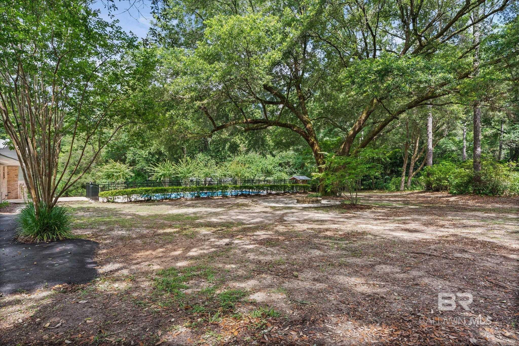 https://zimg.paragon.ice.com/ParagonImages/Property/PG/BCAR/398394/35/0/0/ff33fdb8b486c4016acafee740d62569/7/87d1c3f4cc3679856c756b28588495e5/398394-1271e389-7c6e-4441-b13b-71e335e377ad.JPG