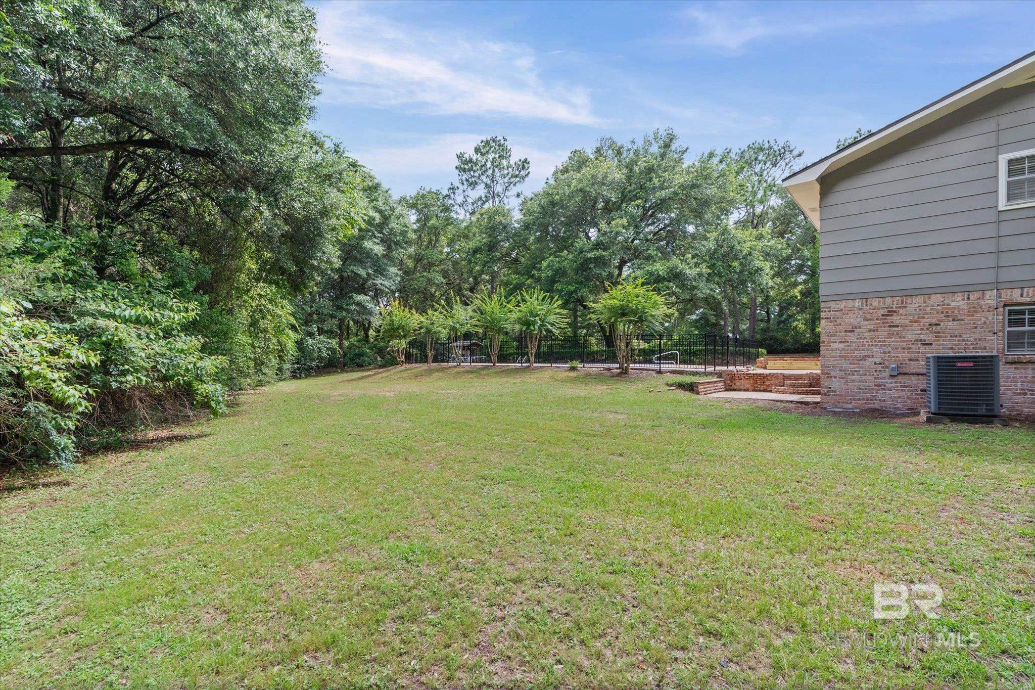 https://zimg.paragon.ice.com/ParagonImages/Property/PG/BCAR/398394/37/0/0/dd4c3e4437ff49dce5cab01112519b96/7/87d1c3f4cc3679856c756b28588495e5/398394-c512fa3d-5bbb-4250-8493-b4a4b0769675.JPG
