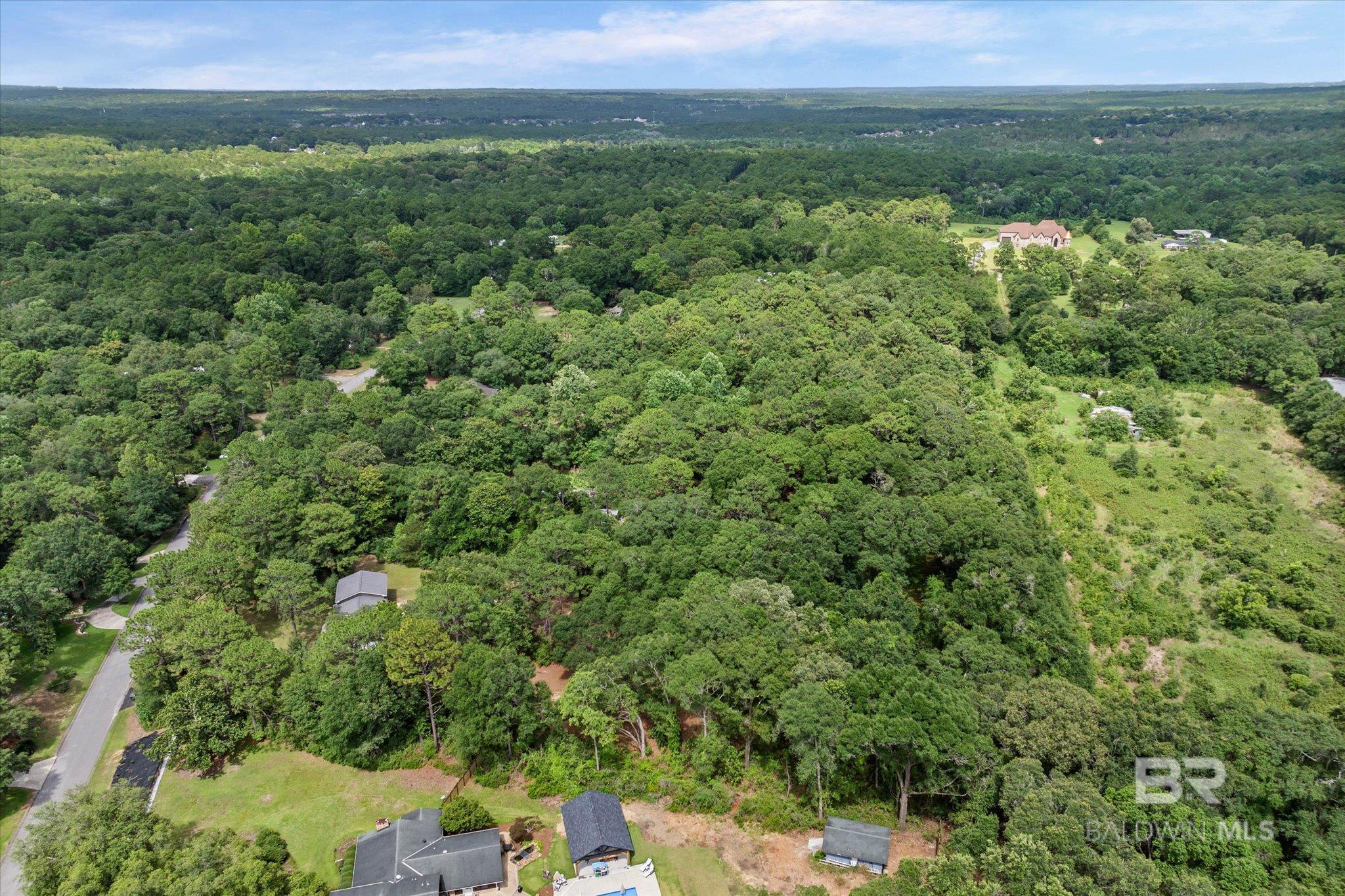 https://zimg.paragon.ice.com/ParagonImages/Property/PG/BCAR/398394/43/0/0/4a014b2490cdf1ebed23b30db526b1ae/7/87d1c3f4cc3679856c756b28588495e5/398394-2e3b996f-7f90-4a9e-bde8-2950cf9252db.JPG