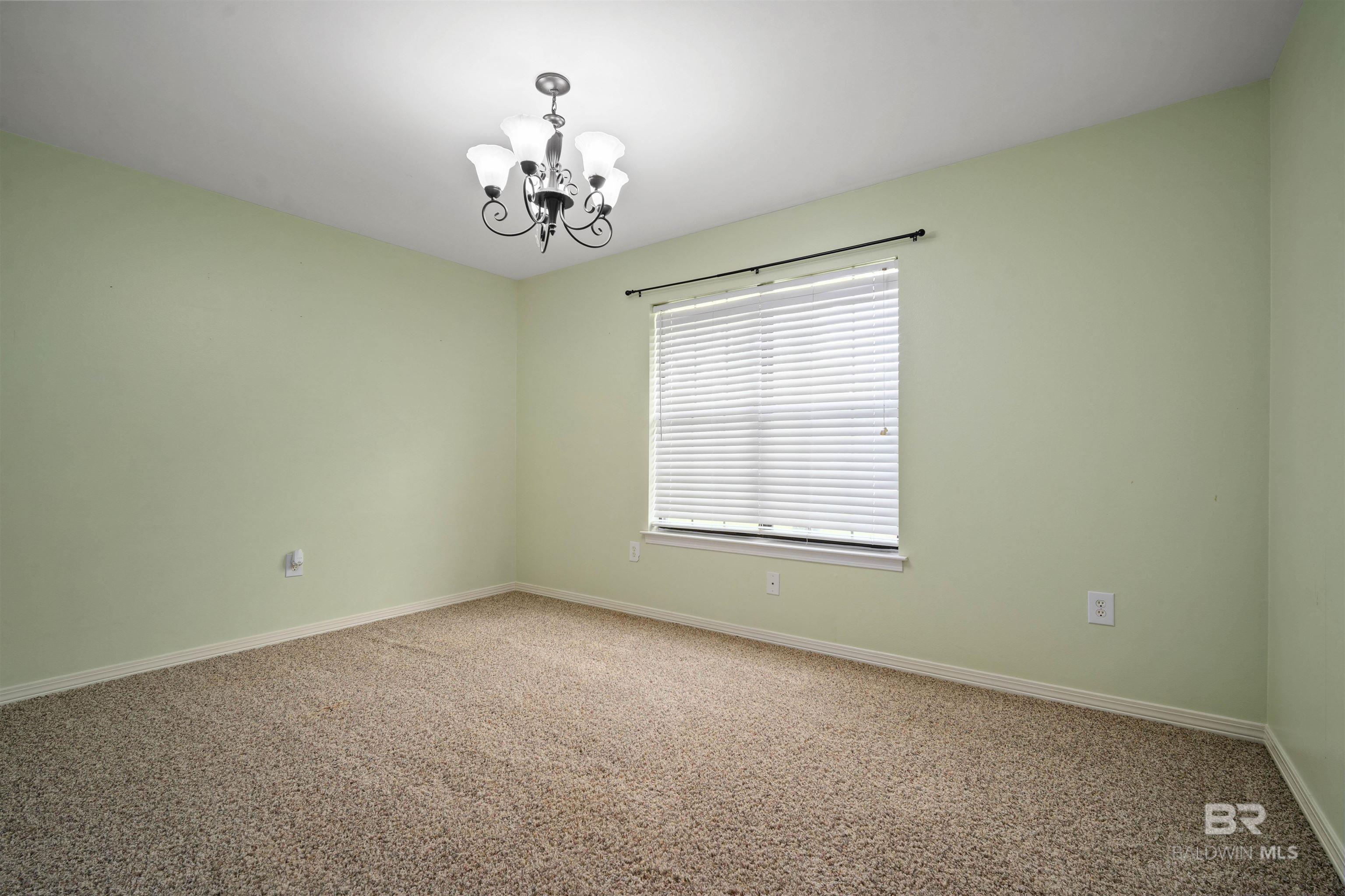 https://zimg.paragon.ice.com/ParagonImages/Property/PG/BCAR/398395/17/0/0/d298ca9a39ad0840d3c85b830bcde5f7/7/1fa460bf4dedfdef3c2800ef390fd11e/398395-7efb9949-caaa-4339-933d-ffd4ab3c749f.JPG