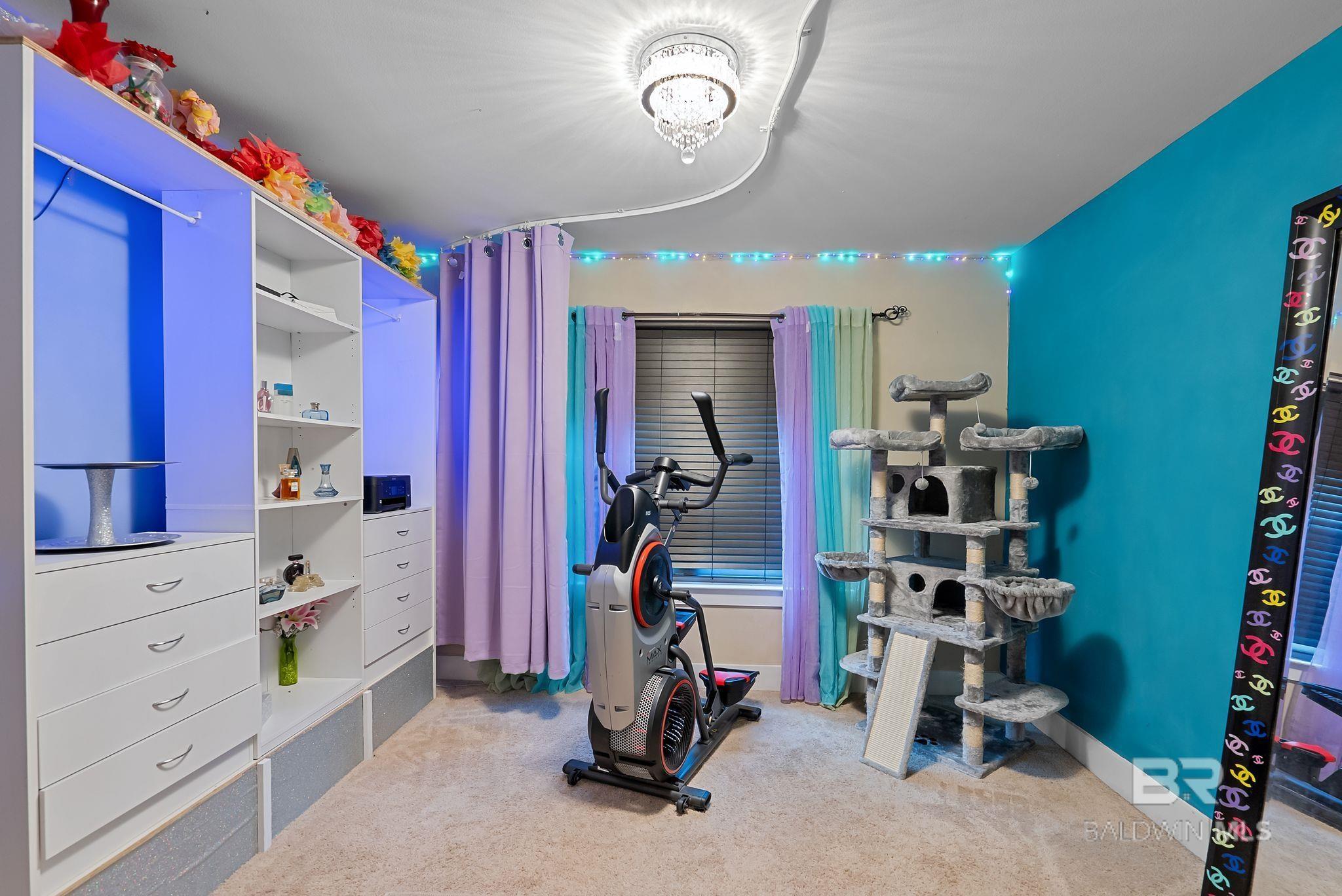 https://zimg.paragon.ice.com/ParagonImages/Property/PG/BCAR/398396/11/0/0/b501a4ad67c5ae28f6c01539fa07bef9/7/a1edac3df78364f5b47e9c9b15158e5a/398396-9fda1640-90cb-425f-8d8f-37214b75111e.JPG