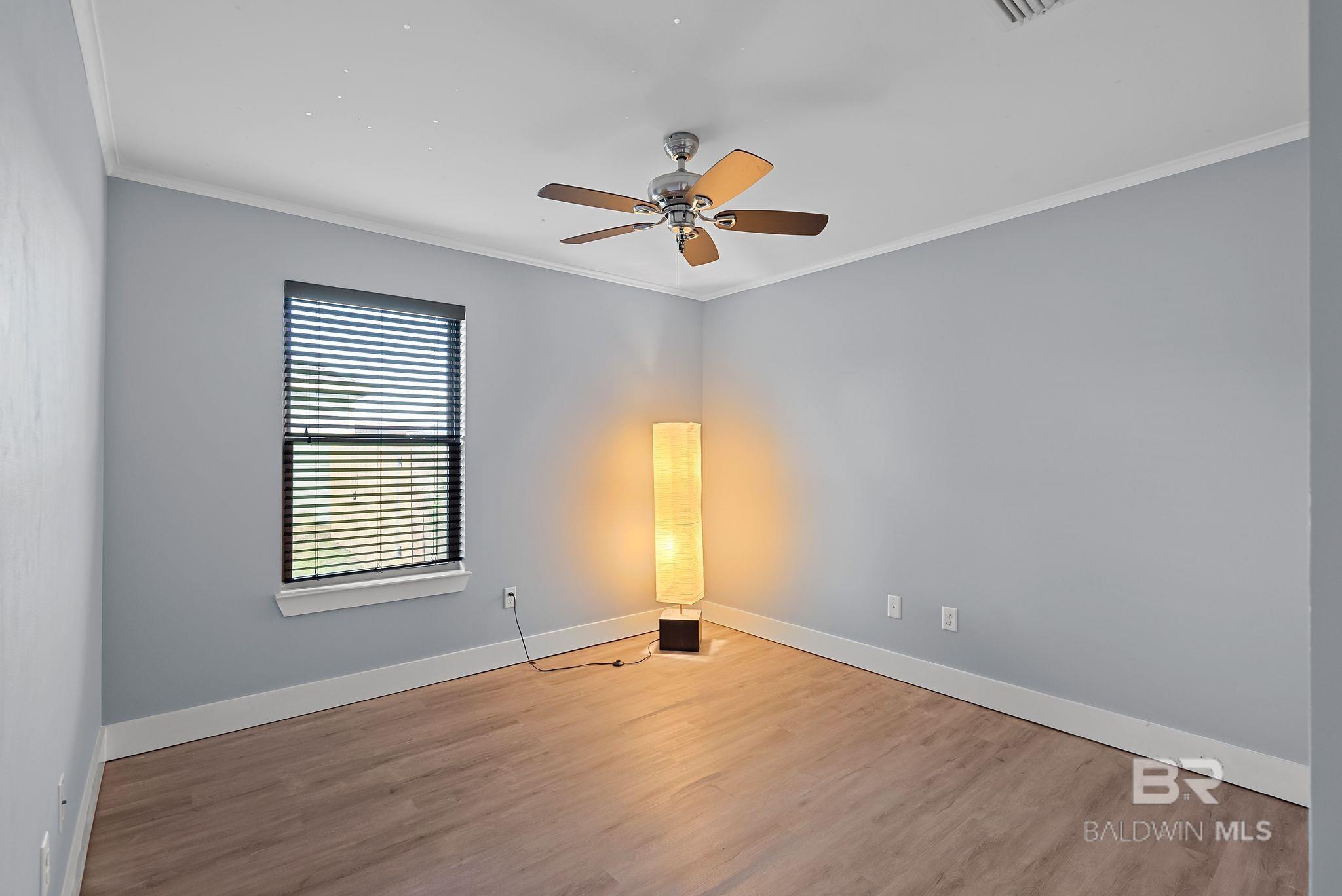 https://zimg.paragon.ice.com/ParagonImages/Property/PG/BCAR/398396/21/0/0/4676c7068574faa56952d6412387b037/7/a1edac3df78364f5b47e9c9b15158e5a/398396-2b41ae13-54bc-4242-9e95-e165e785f21b.JPG