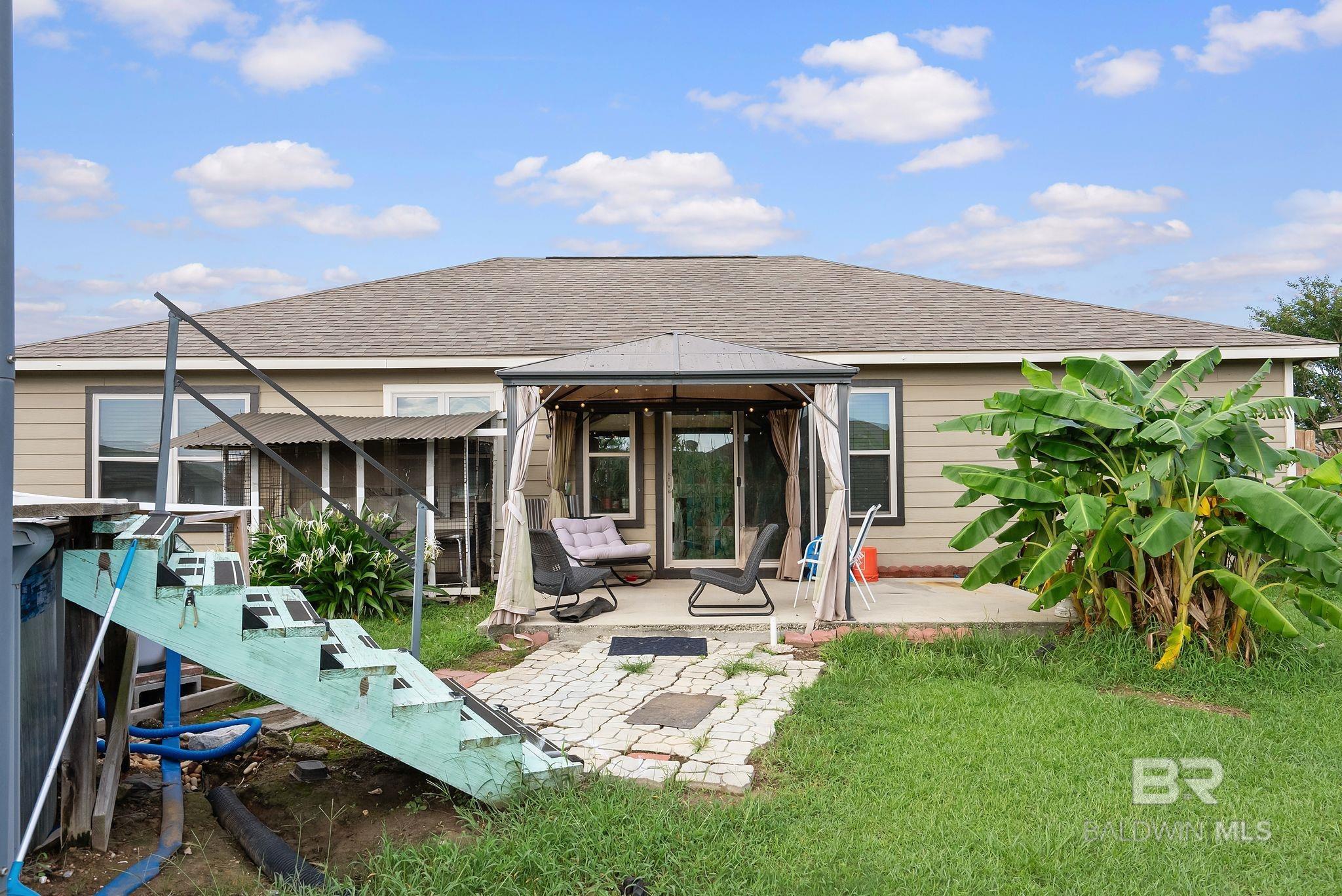 https://zimg.paragon.ice.com/ParagonImages/Property/PG/BCAR/398396/24/0/0/52f21e208d67272f8a293d2e209da0ba/7/a1edac3df78364f5b47e9c9b15158e5a/398396-731c8af4-0e8a-4f10-80ac-85f6c4cf3f18.JPG