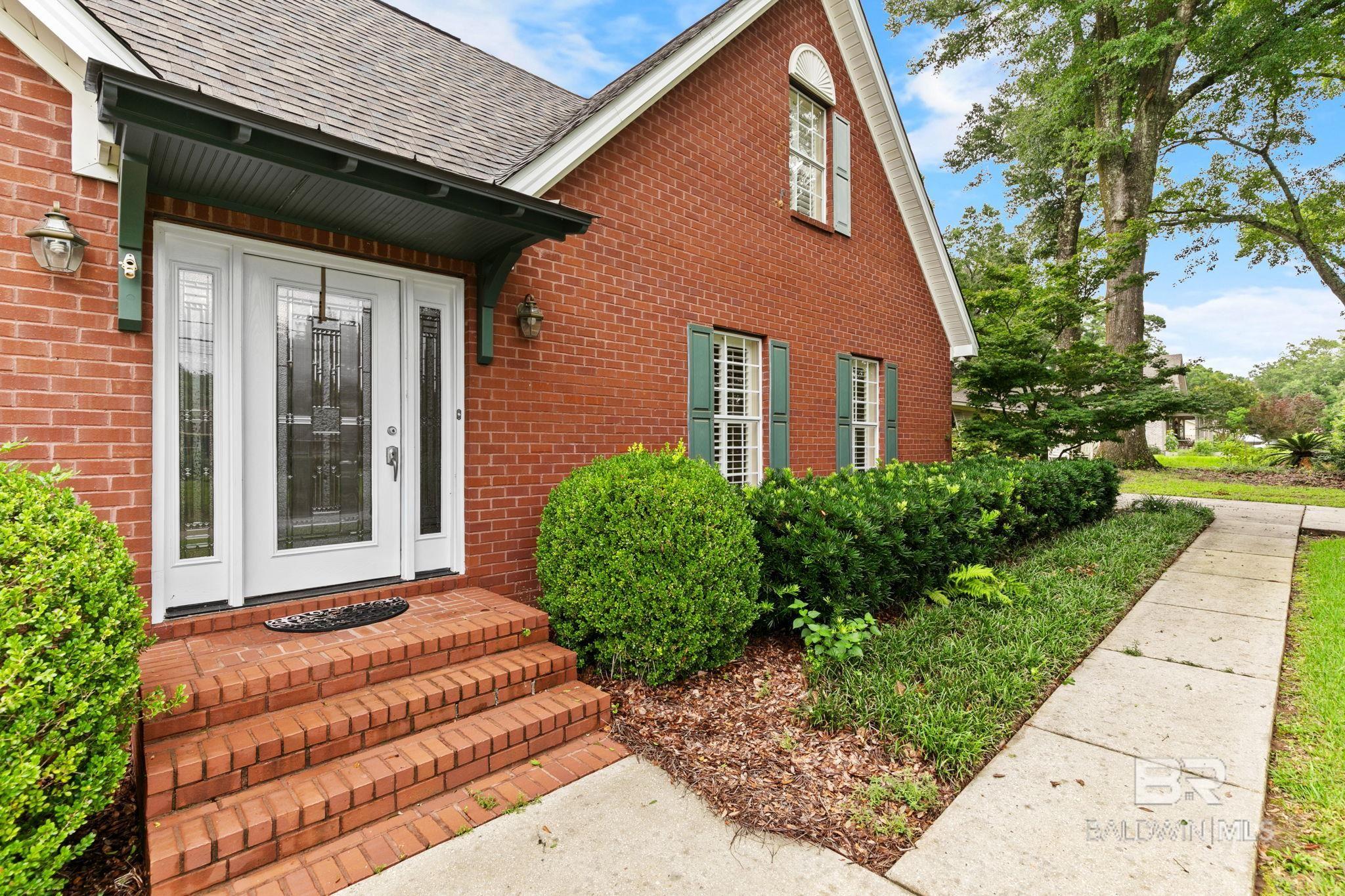https://zimg.paragon.ice.com/ParagonImages/Property/PG/BCAR/398398/50/0/0/998067665c7e1f10c2d7a825f83f823e/7/e20ecf1d489159a015ebc0cb1a47db09/398398-265160ff-a623-4ab9-82c5-bbd3976b7fda.JPG