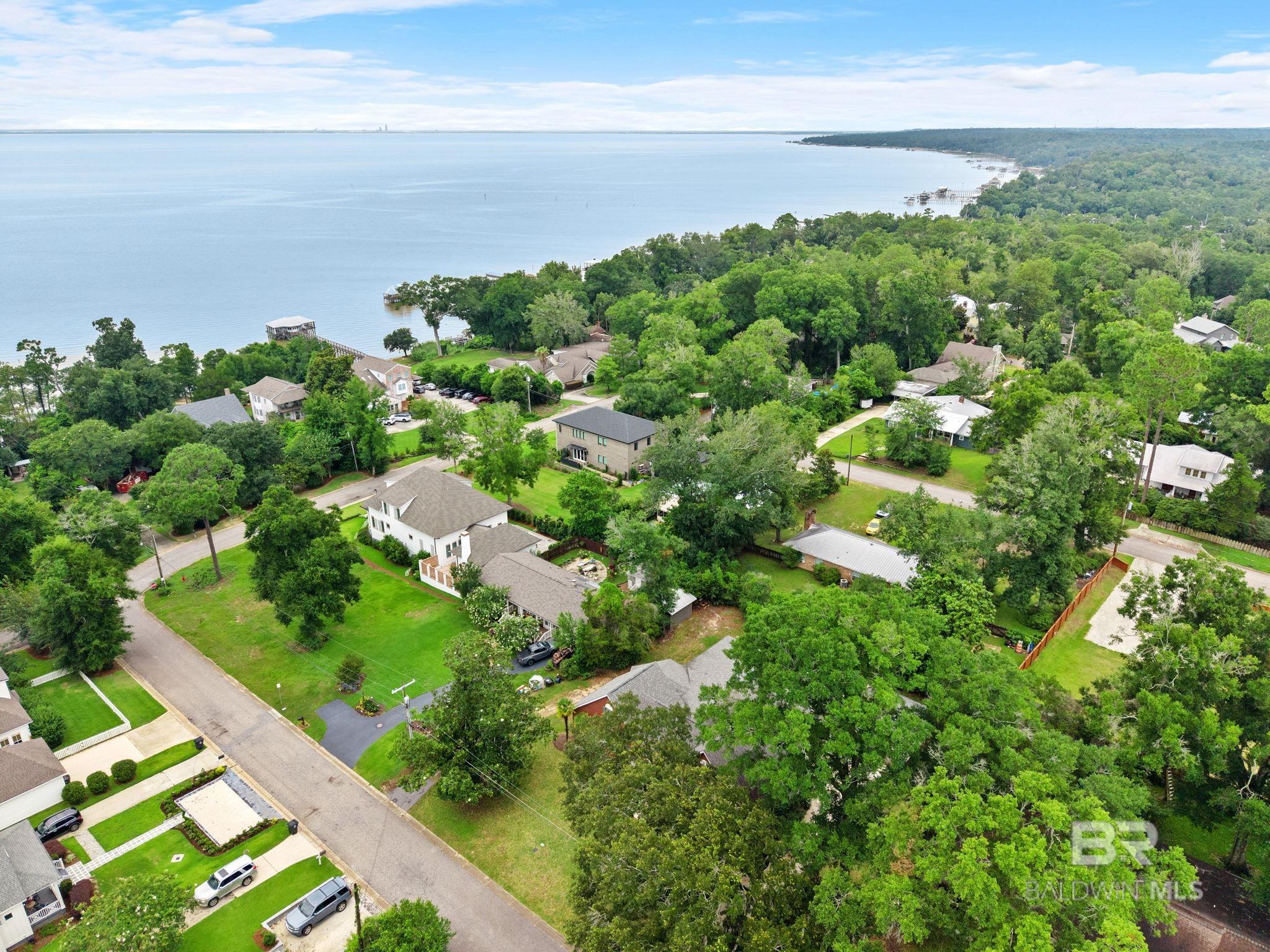 https://zimg.paragon.ice.com/ParagonImages/Property/PG/BCAR/398398/62/0/0/28a5dd26c2cd34dbc312fa4aed3b4217/7/e20ecf1d489159a015ebc0cb1a47db09/398398-eefb3025-52f3-473c-887e-43589250c8ff.JPG