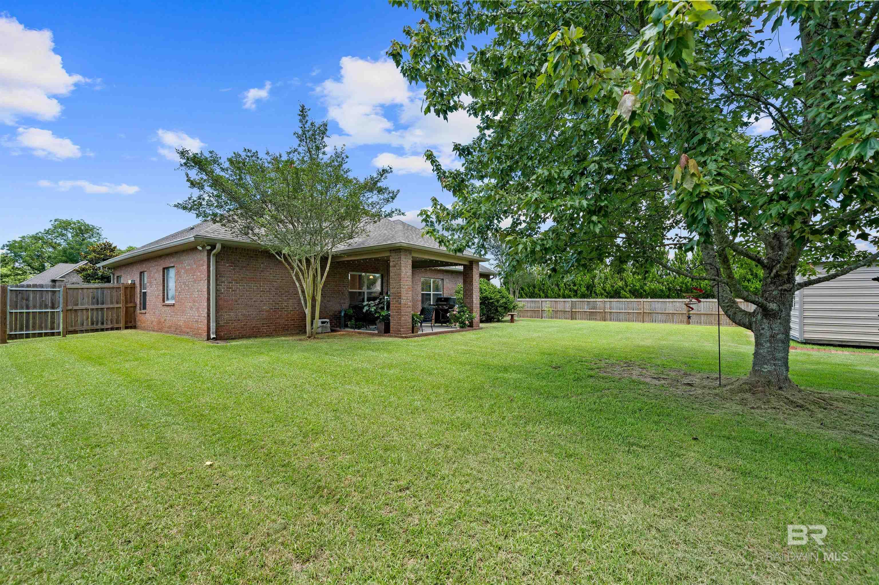 398430 | Photo 33