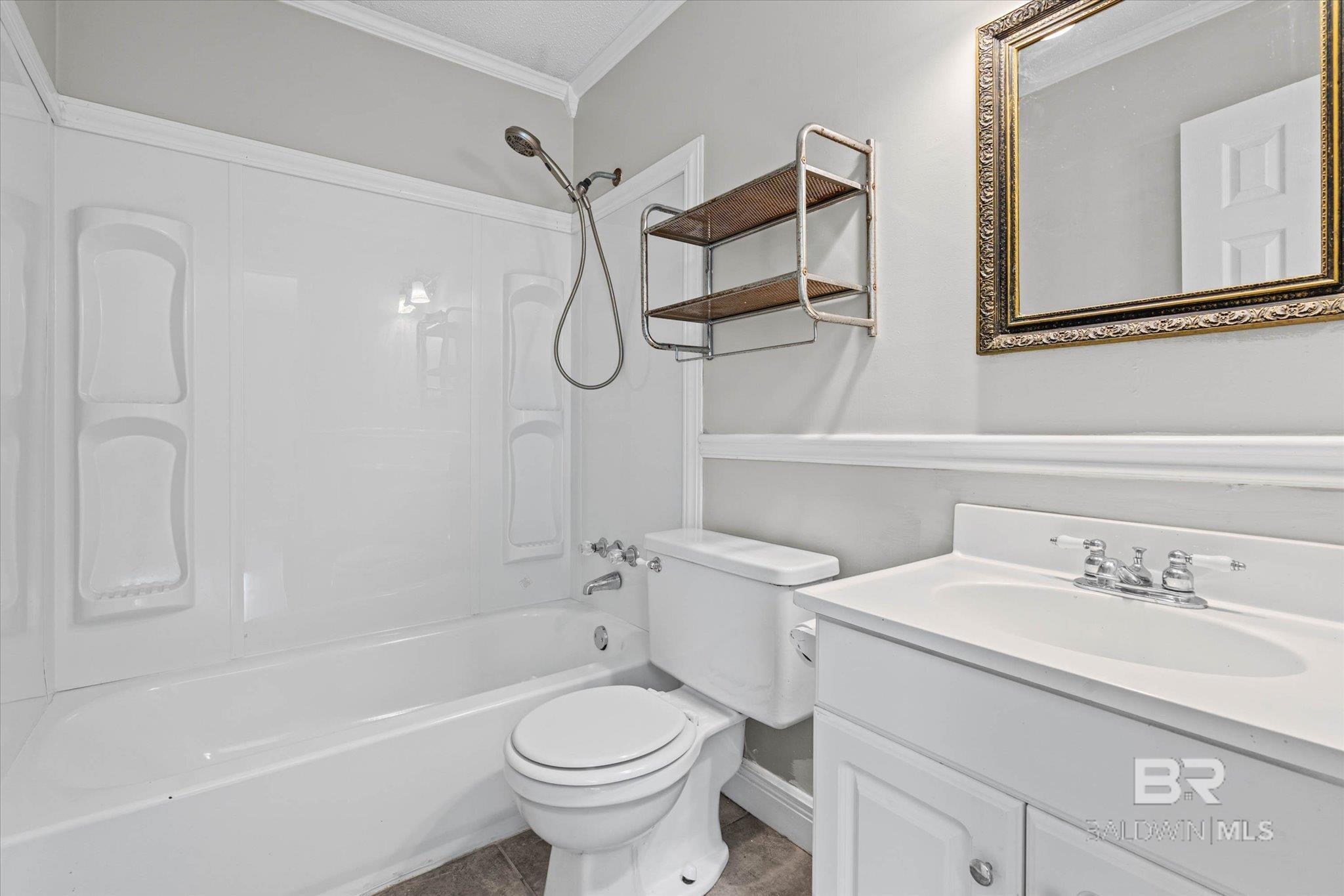 https://zimg.paragon.ice.com/ParagonImages/Property/PG/BCAR/398452/10/0/0/d5f45be0ec4928eee103097822606b16/7/4be52e1beae64d4479c01eda01ab9963/398452-4864a7f1-74cb-49da-a719-ee3bf788d1fc.JPG