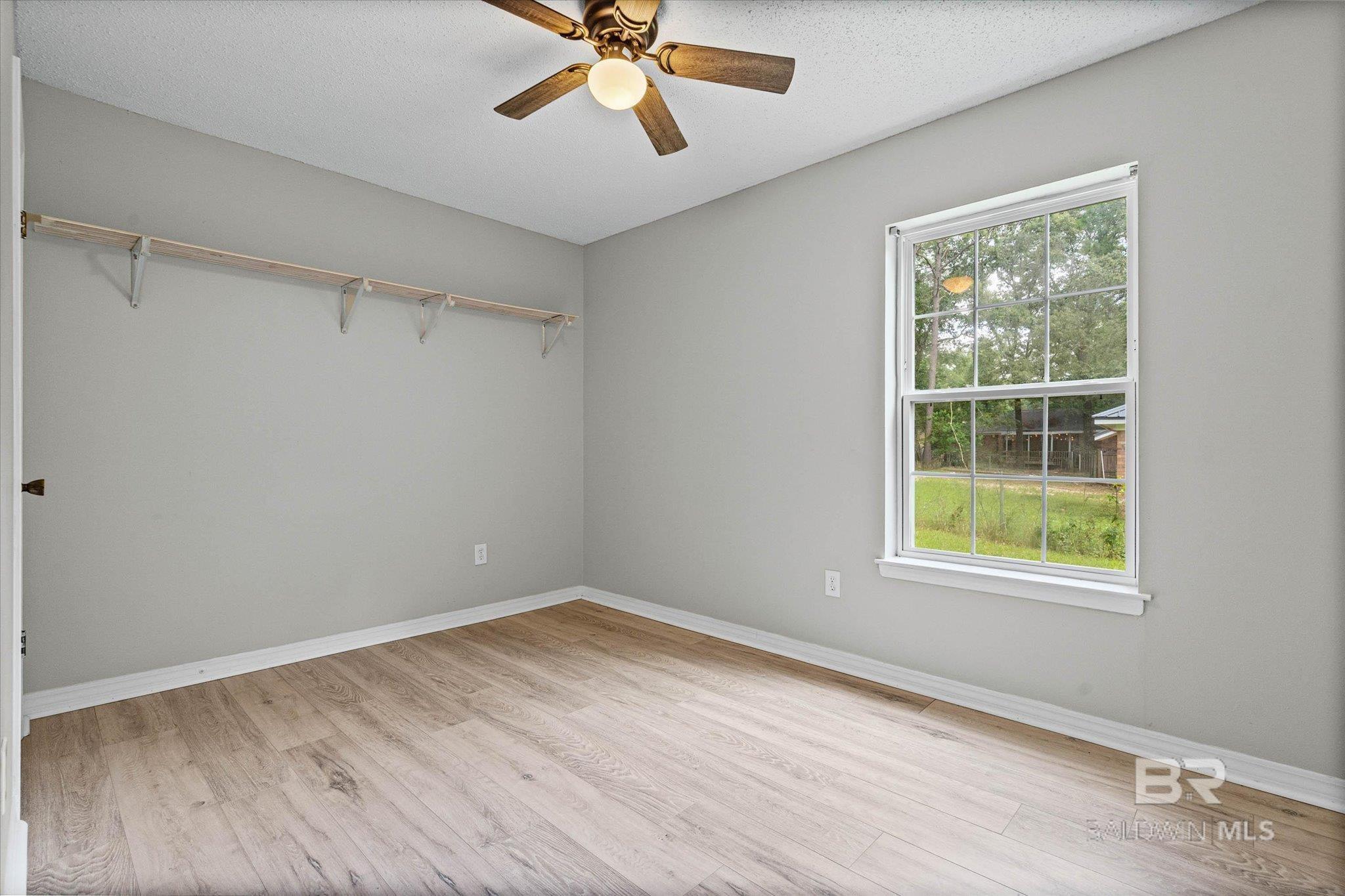 https://zimg.paragon.ice.com/ParagonImages/Property/PG/BCAR/398452/15/0/0/149df95951a3b730617e4818e24493f4/7/4be52e1beae64d4479c01eda01ab9963/398452-39f836b5-8b88-457f-9548-c638b3a98c49.JPG