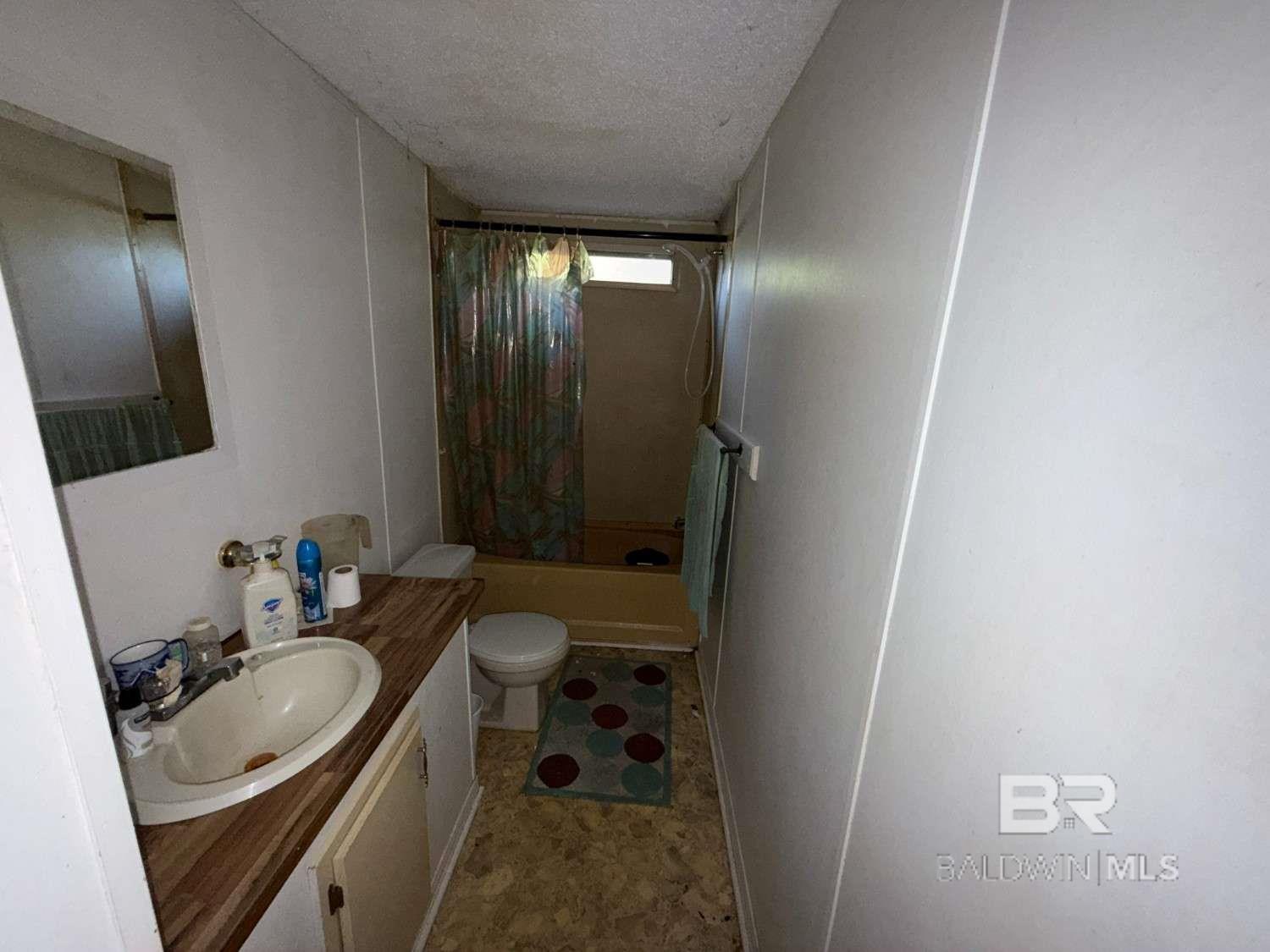https://zimg.paragon.ice.com/ParagonImages/Property/PG/BCAR/398455/12/0/0/ceb6b13a96f9cab175b85ef1b7b74c16/7/cfb464dec99633cb05a57357b1933759/398455-b931aaa7-a9a5-4cec-8bac-480b0820c0a8.JPG
