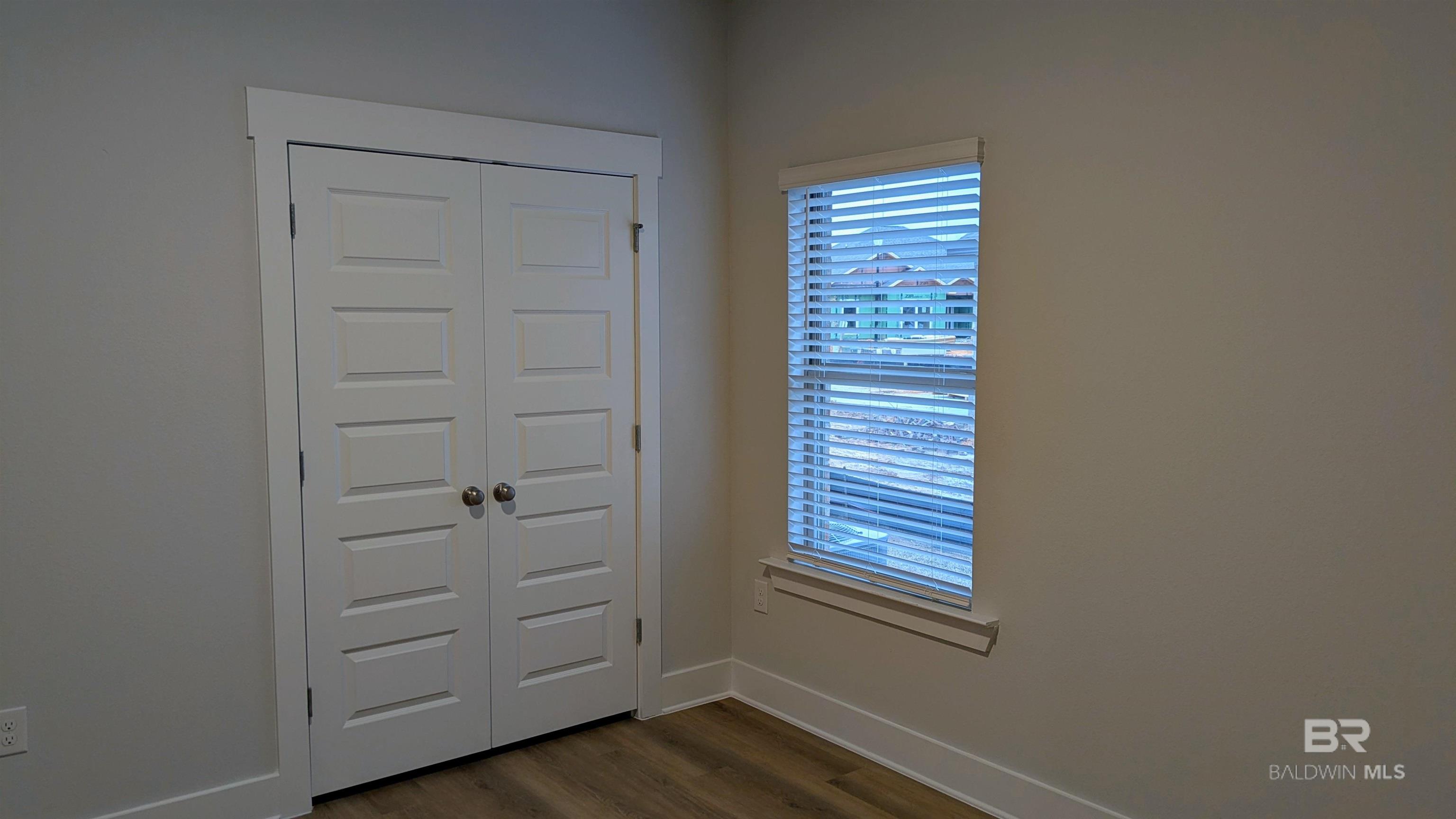 https://zimg.paragon.ice.com/ParagonImages/Property/PG/BCAR/398456/39/0/0/fdbf2860e17add15d8c19809afe0d8c6/7/f4b889be7b5ad74fface663345ef8053/398456-3FFA9D2F-19BF-4691-890E-51EDFBFB6F68.JPG