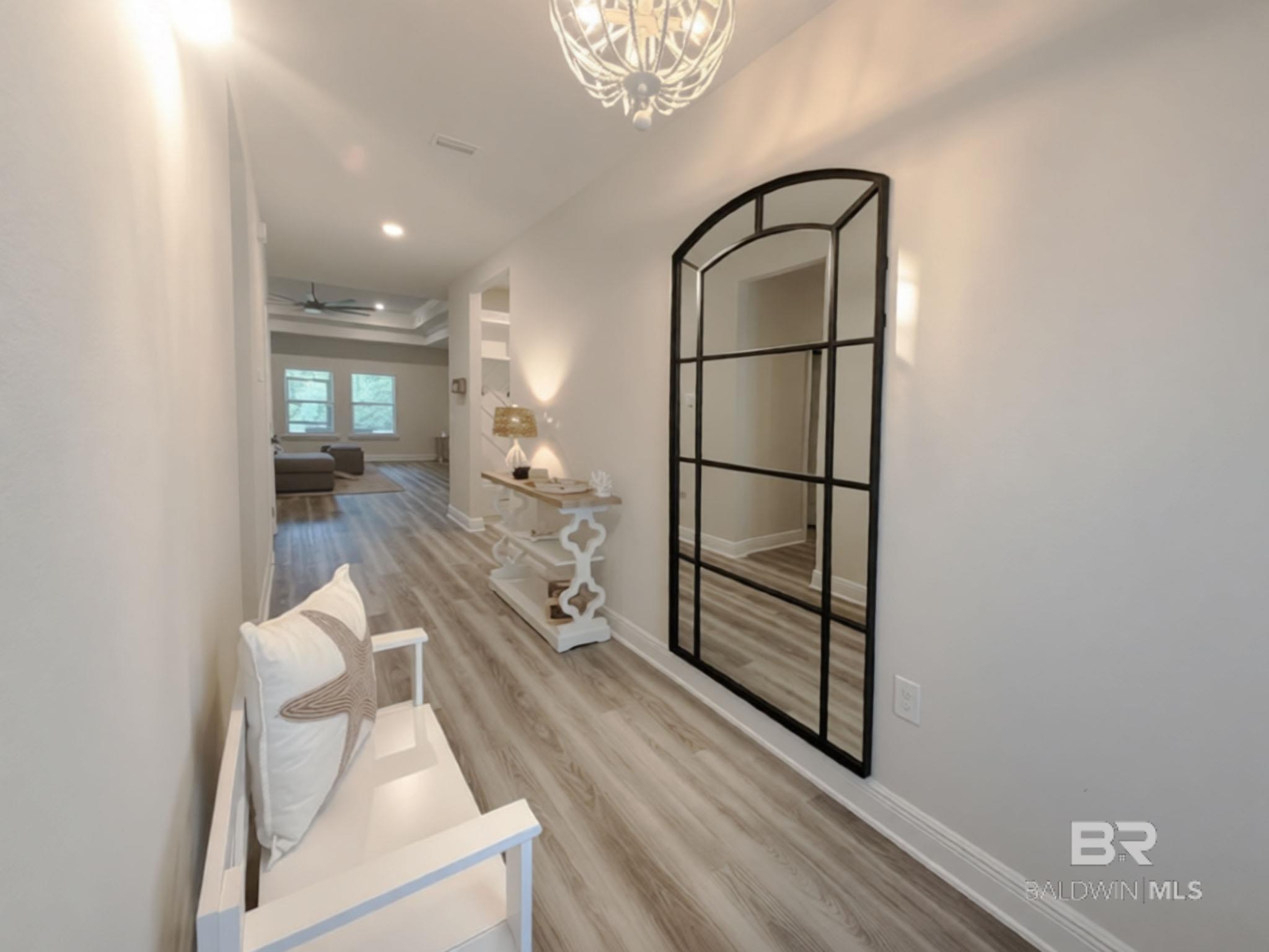 https://zimg.paragon.ice.com/ParagonImages/Property/PG/BCAR/398485/1/0/0/9c3387c28d1816cdfa4009fe7db2a104/7/fe71e47654cd6efb25b5468c91c2cc1f/398485-bbf0ec7f-fb4a-4e5d-b371-25cd6d6d28be.JPG