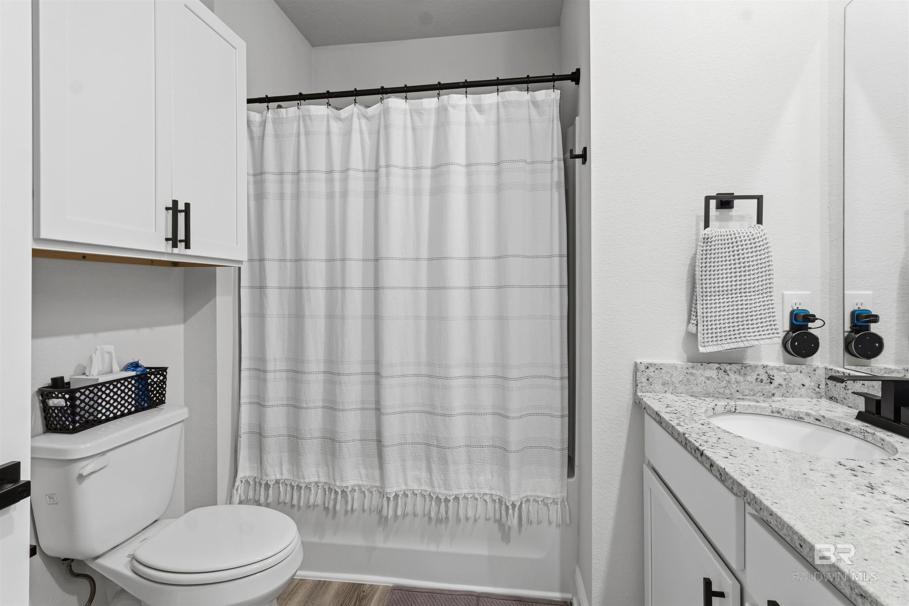 https://zimg.paragon.ice.com/ParagonImages/Property/PG/BCAR/398485/39/0/0/a1a05e27b5991e22137eb867d0cd2459/7/fe71e47654cd6efb25b5468c91c2cc1f/398485-9da84e88-a4e9-4285-8a8b-41ddc4744910.JPG