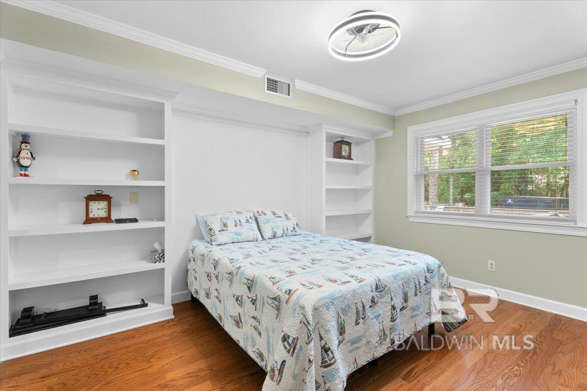 https://zimg.paragon.ice.com/ParagonImages/Property/PG/BCAR/398489/15/0/0/21e41e4cf1fda3725fd2e2055815ac86/7/2b219ca0e0a4d1521c531ccd690d5438/398489-9804ab72-11c3-4b5a-beb3-2199b0a8a107.JPG