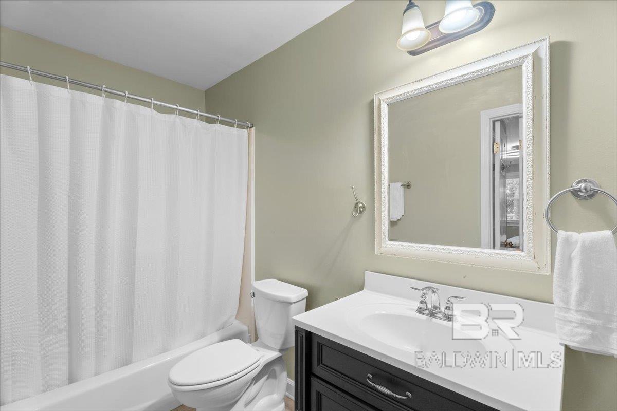 https://zimg.paragon.ice.com/ParagonImages/Property/PG/BCAR/398489/20/0/0/e4aeb78906b5135e43fb7e4e9b8de1ea/7/2b219ca0e0a4d1521c531ccd690d5438/398489-974b0423-52a8-4091-866f-8320a7326eff.JPG