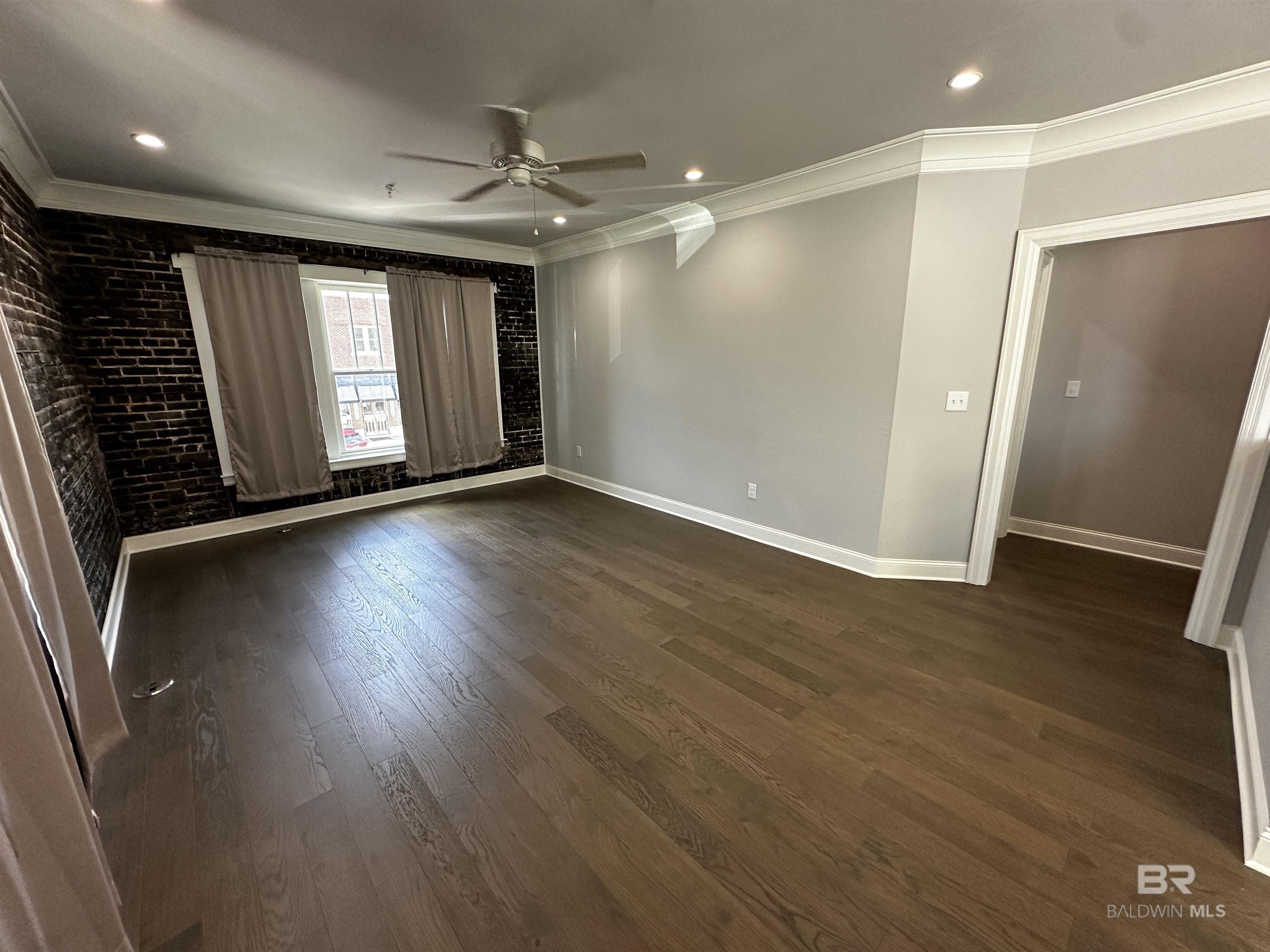 https://zimg.paragon.ice.com/ParagonImages/Property/PG/BCAR/398514/4/0/0/d697102ba19b4193047abdb7822be3a2/7/d31c4dff414cbafd78957e716c2eebf1/398514-87b4fc79-f32f-47b7-a8aa-5ee7473fe38e.JPG