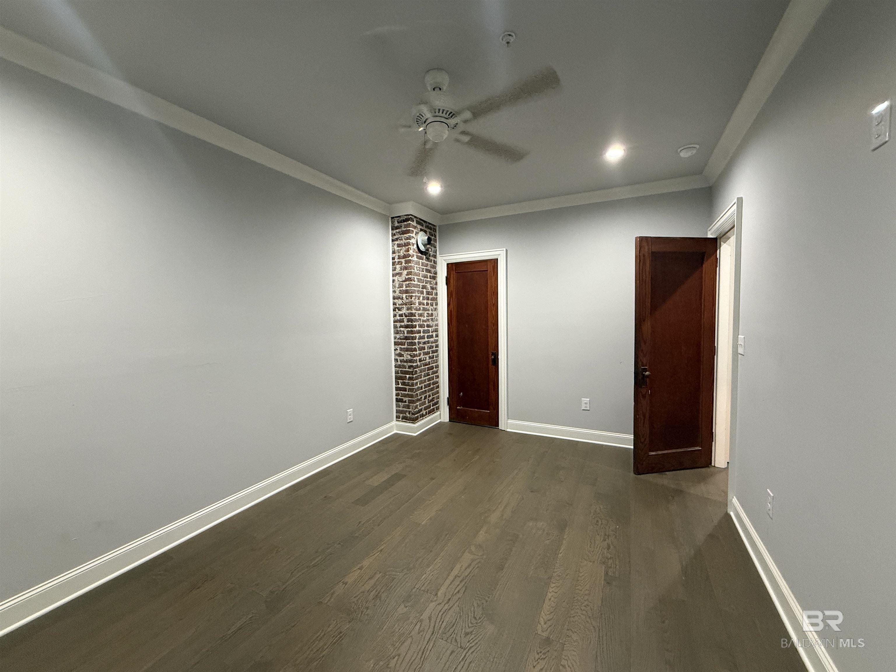 https://zimg.paragon.ice.com/ParagonImages/Property/PG/BCAR/398517/4/0/0/dd4987b9f70850f4bce17ff01b3ec583/7/e49d21c2c103210a4e172100be3e5012/398517-4260c9b6-077f-48d0-a698-f26fa7c1e829.JPG