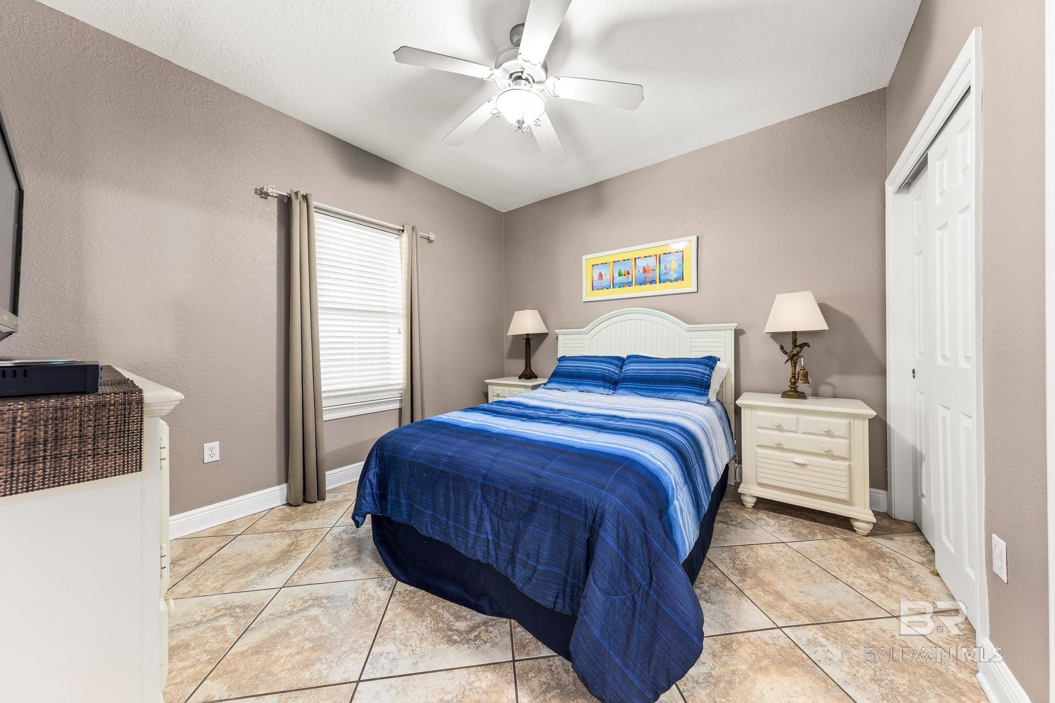 https://zimg.paragon.ice.com/ParagonImages/Property/PG/BCAR/398520/12/0/0/d4f28ef3e8da78db4577e84d3798698f/7/2e9d87bb56ae1e101c9def7d53707d6a/398520-c6403b51-8e0b-4656-8110-93fc9f21b272.JPG