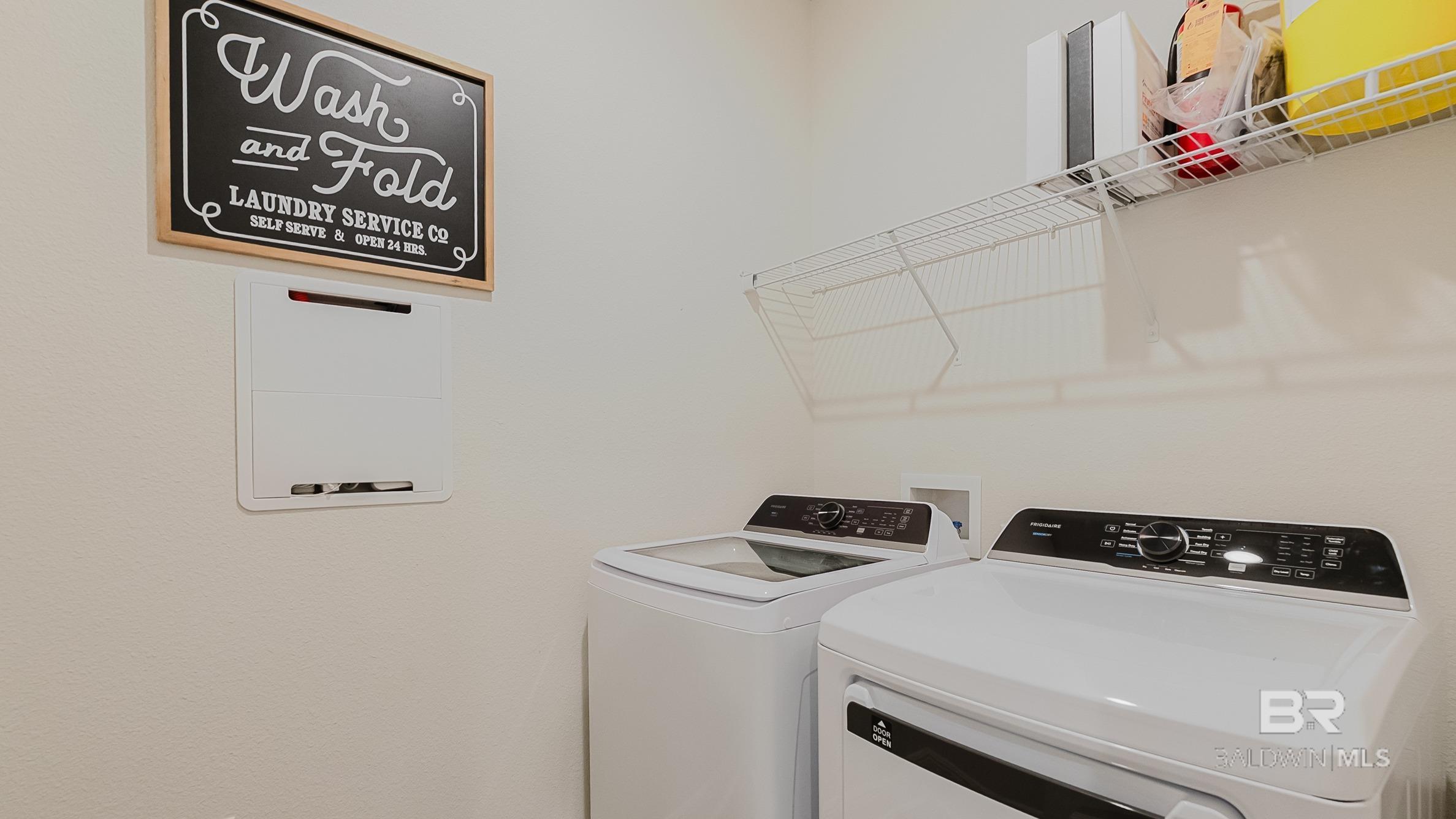 https://zimg.paragon.ice.com/ParagonImages/Property/PG/BCAR/398559/20/0/0/f4598451a1f343320e3615891af5167f/7/b16c55101b84d22418ad1dc6ca9b6ff3/398559-65f243d4-da08-4ddc-a90b-4f267240666b.JPG