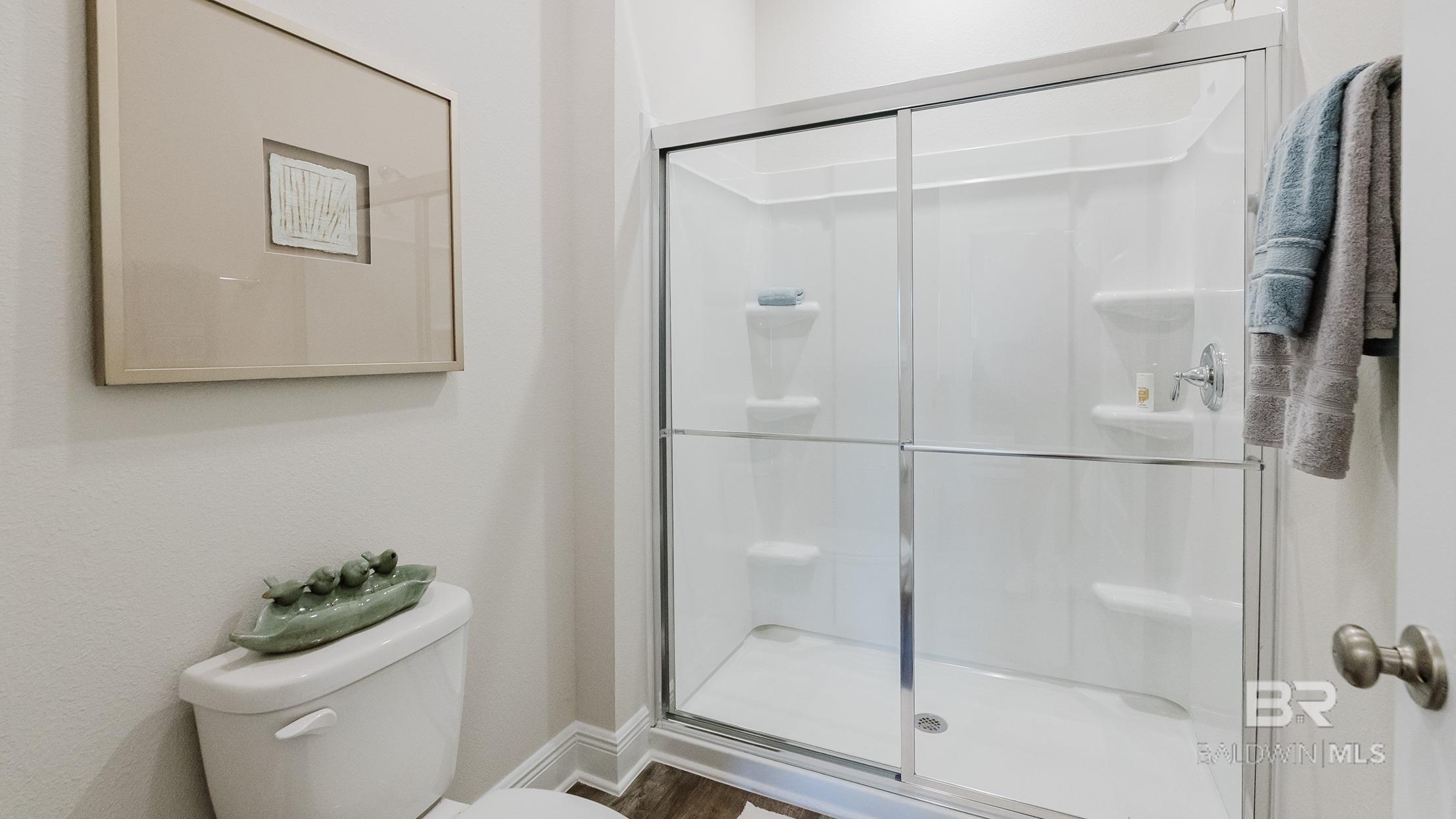 https://zimg.paragon.ice.com/ParagonImages/Property/PG/BCAR/398559/32/0/0/afb5704d09e4fa3cdb435174d0c6d039/7/b16c55101b84d22418ad1dc6ca9b6ff3/398559-c73929ee-e9bd-415e-ace8-9ce1048b4ac9.JPG