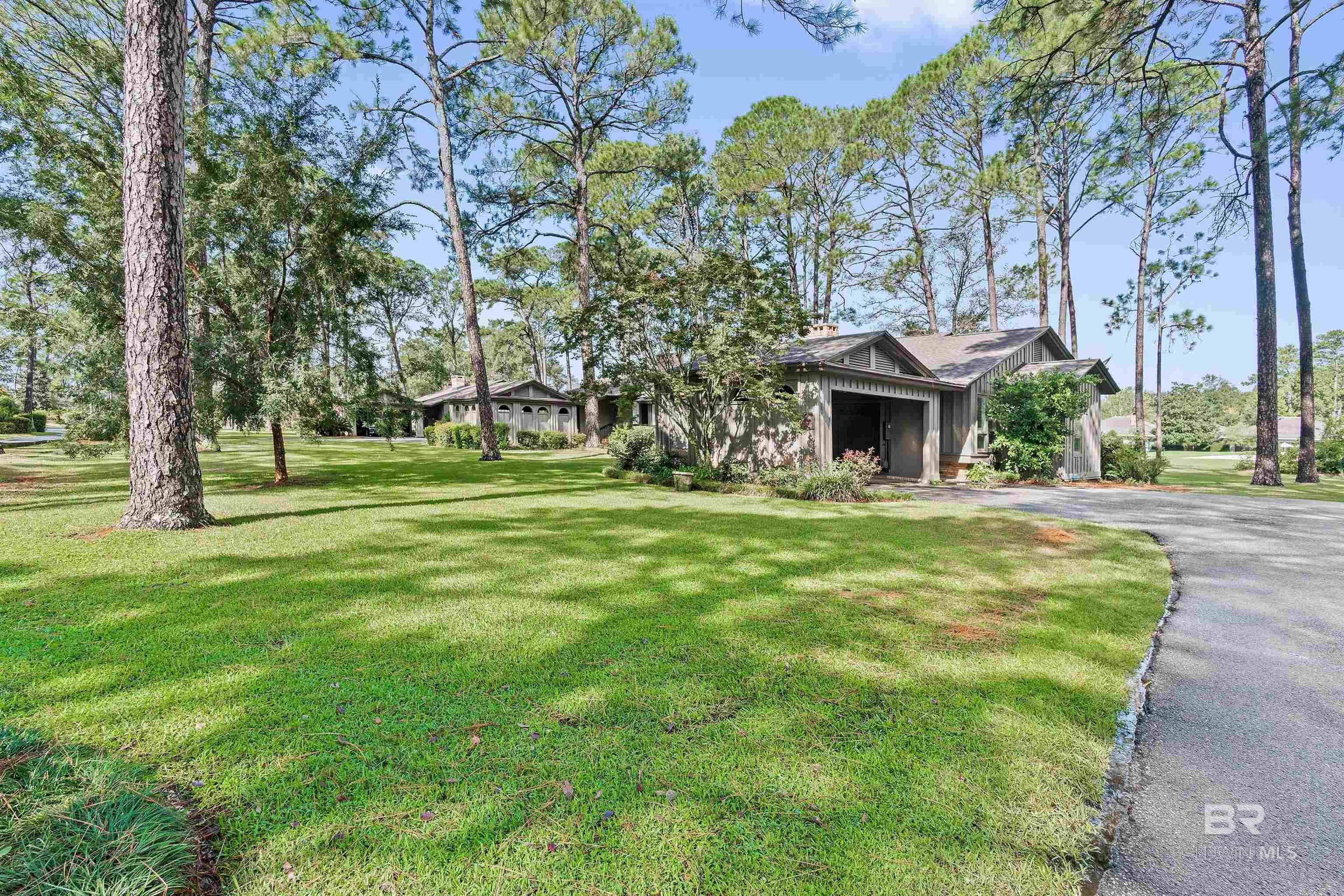 https://zimg.paragon.ice.com/ParagonImages/Property/PG/BCAR/398560/1/0/0/d53cfb7e600c2af5d33c2e4f4c22219a/7/6211268c9a7b53042c063490a2730618/398560-076d36f4-824d-4a77-ae58-326c161bf841.JPG