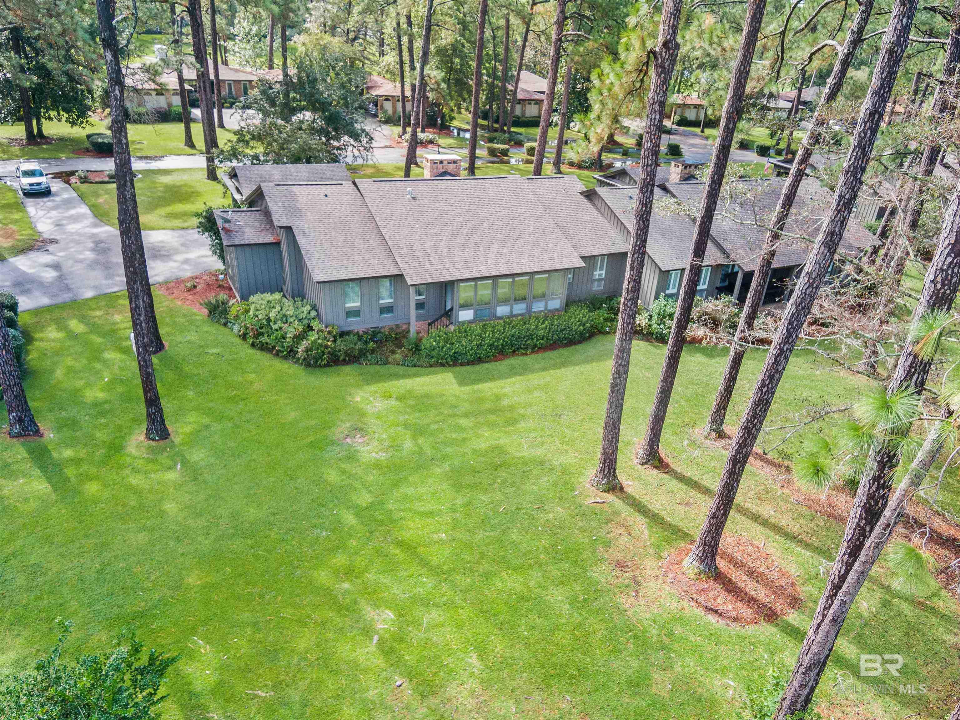 https://zimg.paragon.ice.com/ParagonImages/Property/PG/BCAR/398560/13/0/0/21dee8585ecf46d81a8b20f2ec44ea22/7/6211268c9a7b53042c063490a2730618/398560-7ff076ec-e259-4f1b-91b7-6f8b5ba3e85b.JPG