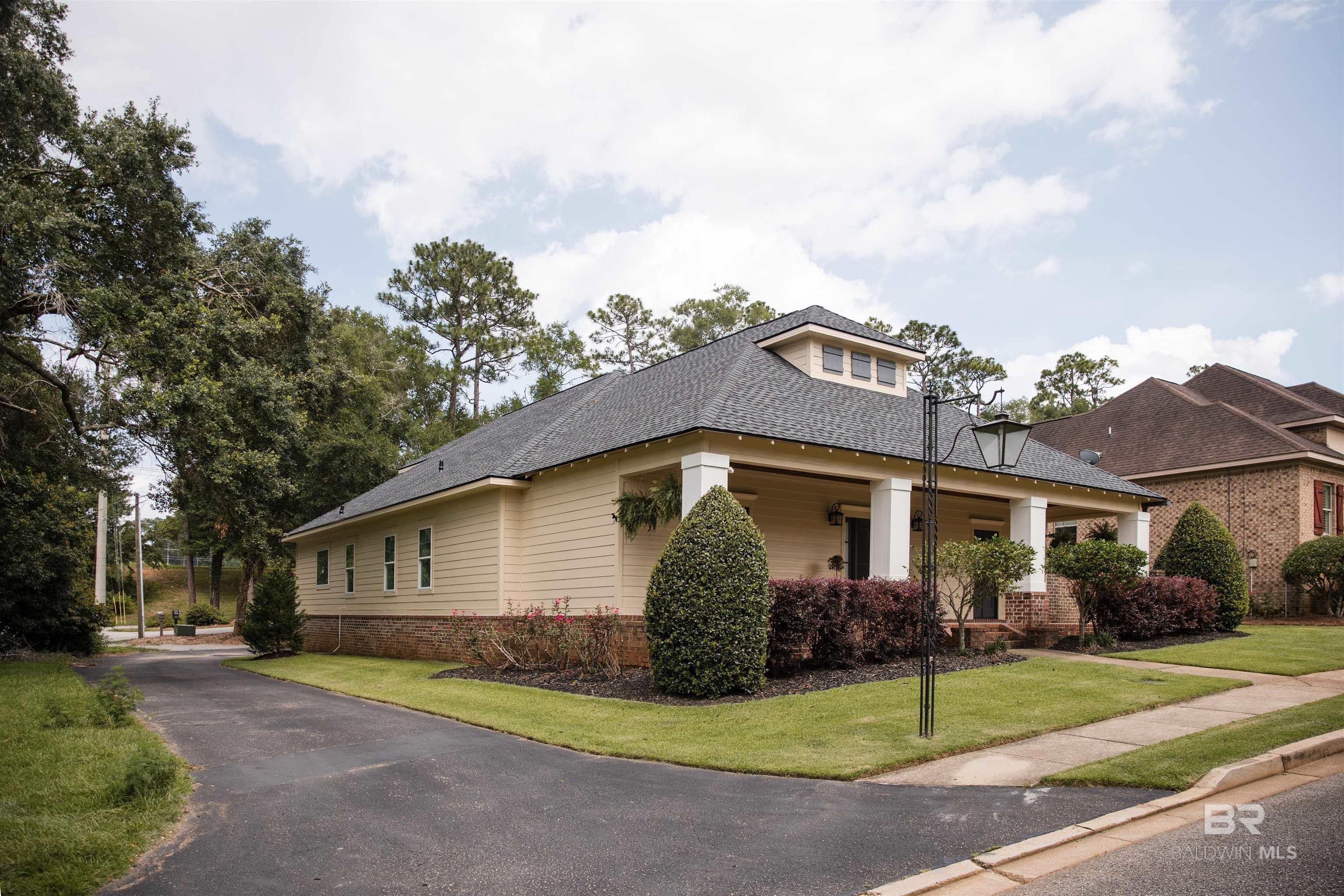 https://zimg.paragon.ice.com/ParagonImages/Property/PG/BCAR/398561/1/0/0/519c994d67e0a0d8684c210fa4dd69f1/7/d1731f1d7386b9a18d920f6ad0e463da/398561-e923e3af-1d23-40bb-90d1-d9b65acef6f9.JPG
