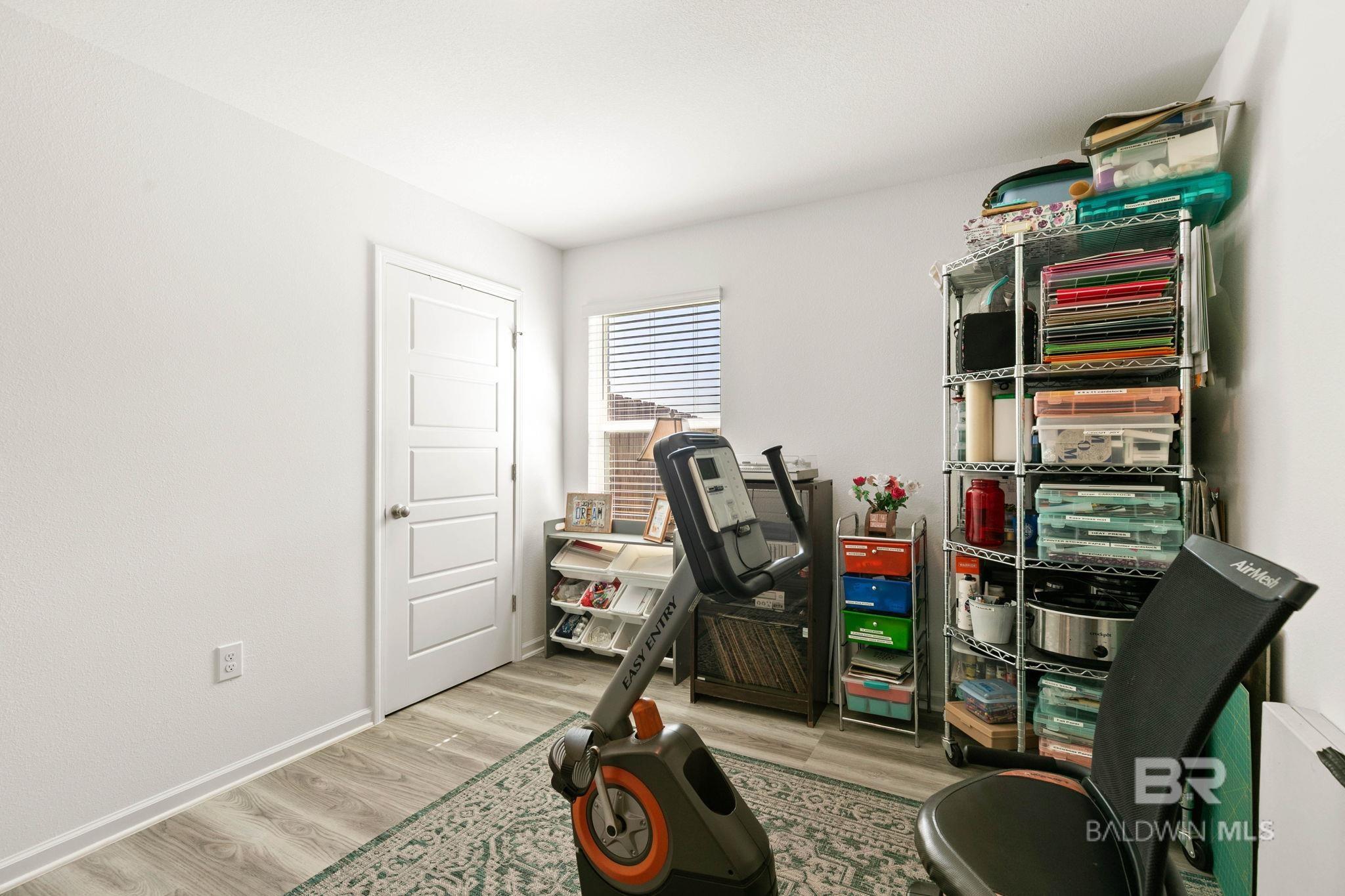 https://zimg.paragon.ice.com/ParagonImages/Property/PG/BCAR/398562/30/0/0/68f40483edd418a2724e8c77a6313456/7/419b98e72c1d511cb9680f175715b77f/398562-94721a10-d591-4012-a1b4-8d75318b1d68.JPG