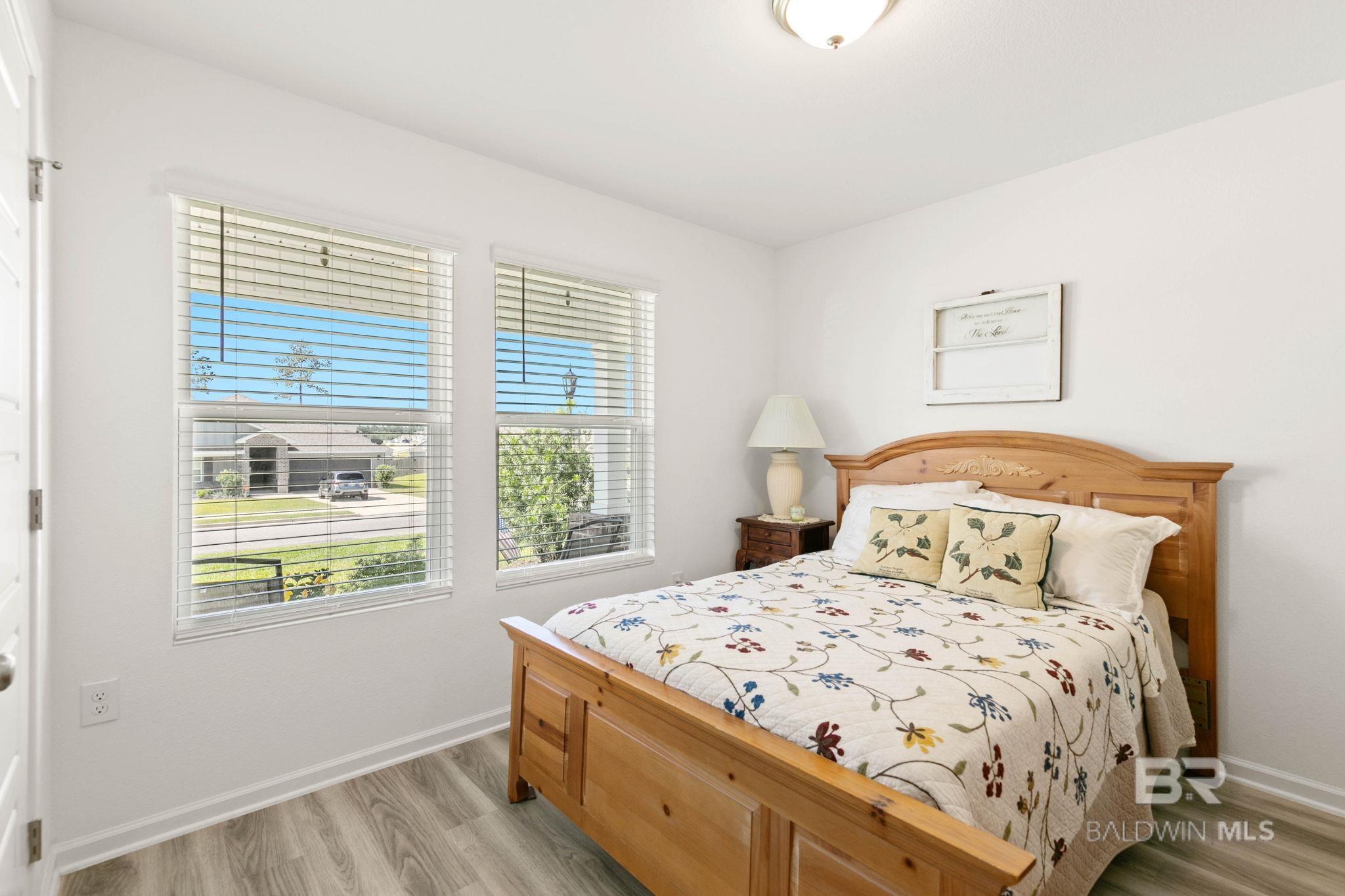 https://zimg.paragon.ice.com/ParagonImages/Property/PG/BCAR/398562/31/0/0/dd275a76f9df71a1018f37d7987b7093/7/419b98e72c1d511cb9680f175715b77f/398562-8311b355-b00d-4996-9d19-57e9d6408361.JPG