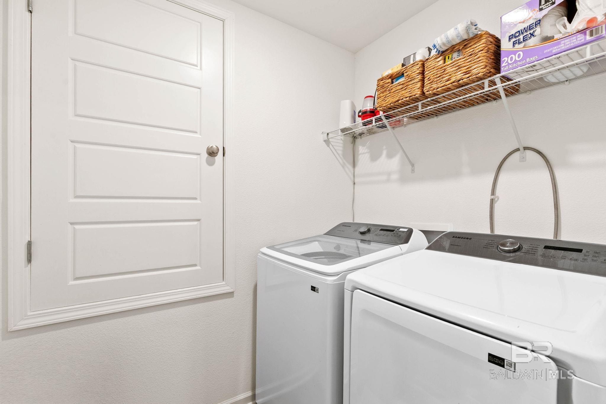 https://zimg.paragon.ice.com/ParagonImages/Property/PG/BCAR/398562/36/0/0/bd9844ab205fdf541f9a2ee668c3425e/7/419b98e72c1d511cb9680f175715b77f/398562-32b3b1a4-3cf0-4bc0-9a02-ed24c569fc8b.JPG