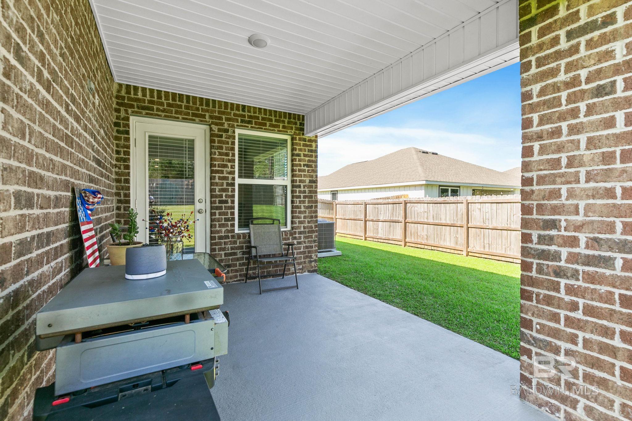 https://zimg.paragon.ice.com/ParagonImages/Property/PG/BCAR/398562/38/0/0/1f06fedcd62a1823aa6dab940a60ce91/7/419b98e72c1d511cb9680f175715b77f/398562-8319eaa4-4f7c-49a0-a857-aa0746e2be4a.JPG