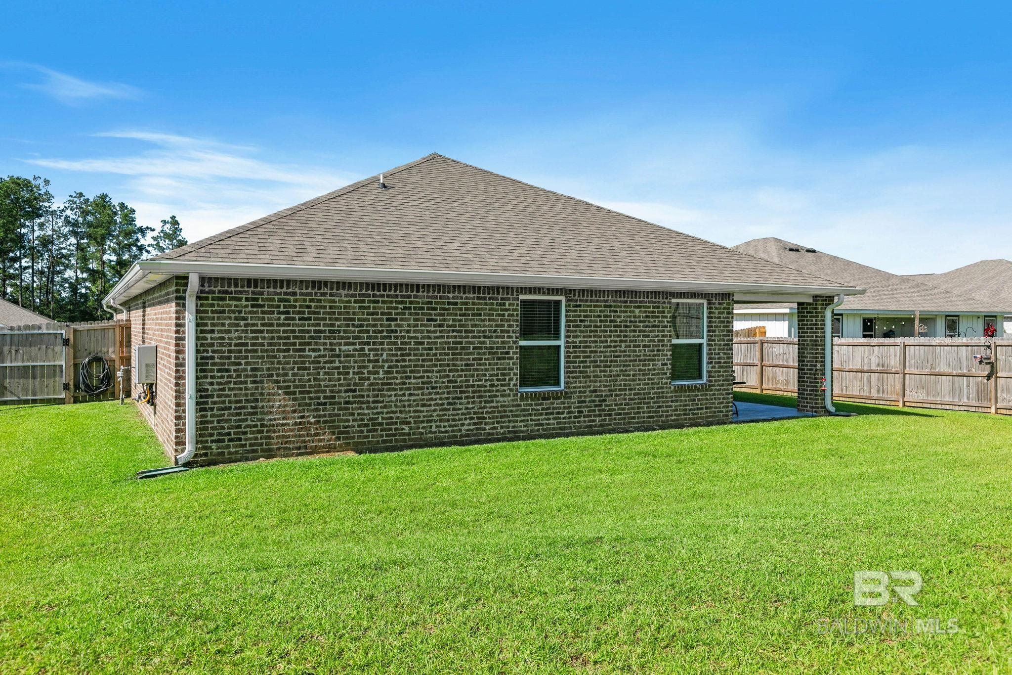 https://zimg.paragon.ice.com/ParagonImages/Property/PG/BCAR/398562/44/0/0/c610d2a7b922098e58c8a2ab7c45c563/7/419b98e72c1d511cb9680f175715b77f/398562-fabd29ab-e7c5-4295-8751-aa5345743d73.JPG