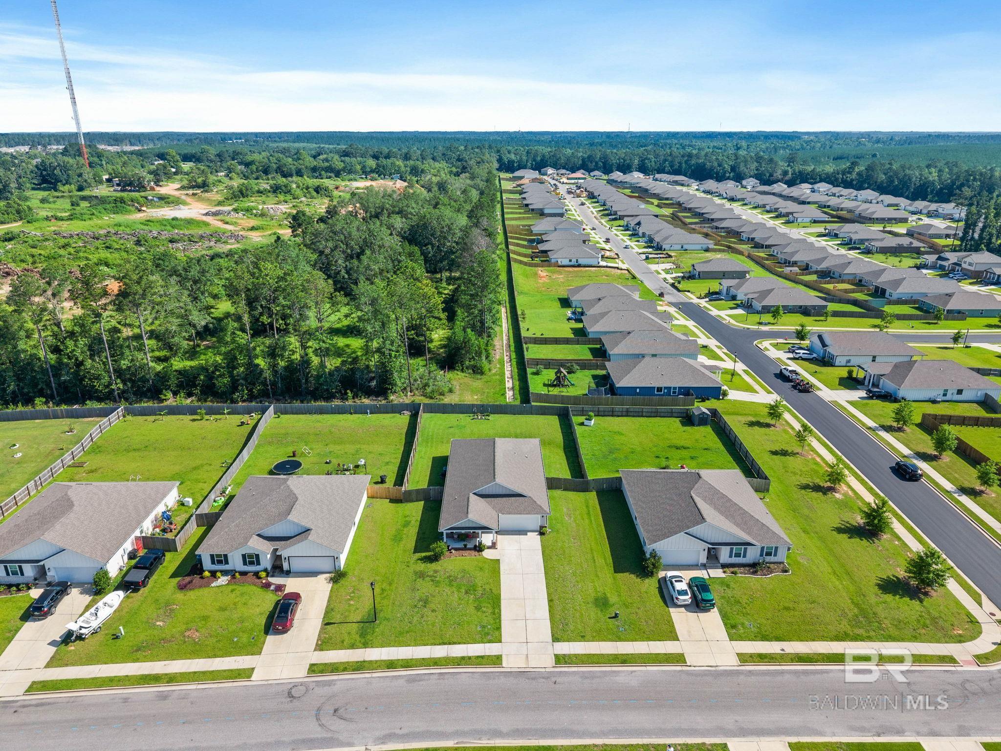 https://zimg.paragon.ice.com/ParagonImages/Property/PG/BCAR/398562/48/0/0/0af6b54bfe0efb0e140c66748daad22a/7/419b98e72c1d511cb9680f175715b77f/398562-3edf239a-eb72-45f5-bd5f-0efe0e279247.JPG