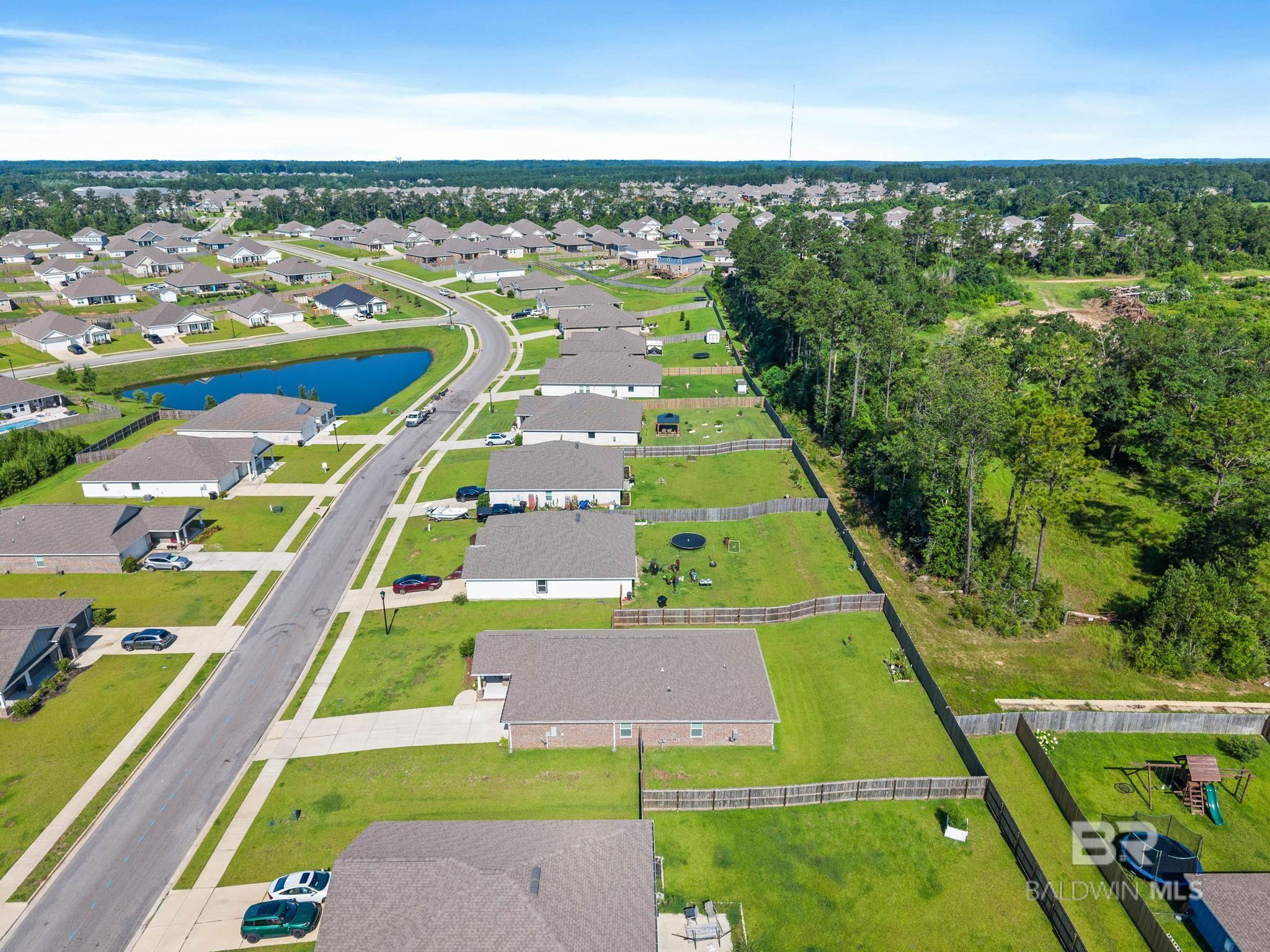 https://zimg.paragon.ice.com/ParagonImages/Property/PG/BCAR/398562/51/0/0/49168ce7e4545a0d956bd9e44fe657f0/7/419b98e72c1d511cb9680f175715b77f/398562-73588b73-bd9c-4673-8a99-d311683b9b2e.JPG