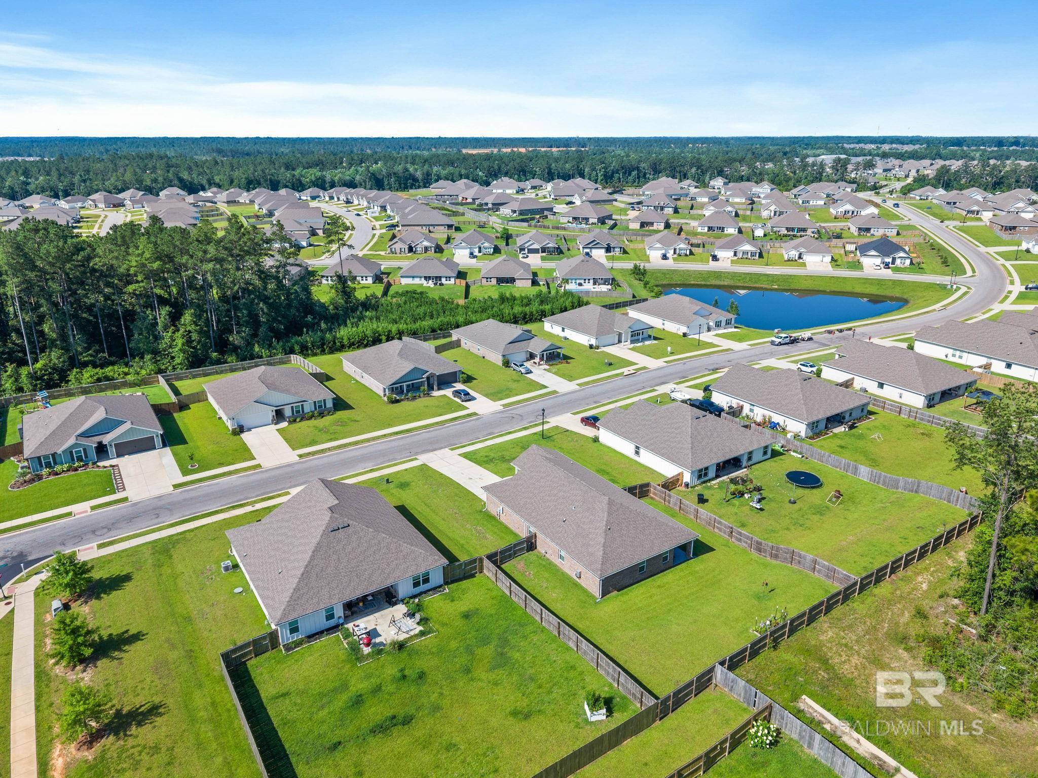 https://zimg.paragon.ice.com/ParagonImages/Property/PG/BCAR/398562/52/0/0/cd39a5f408ebadfd731a35553defc2ec/7/419b98e72c1d511cb9680f175715b77f/398562-516edbca-727f-48d5-a439-d88405e7b25e.JPG