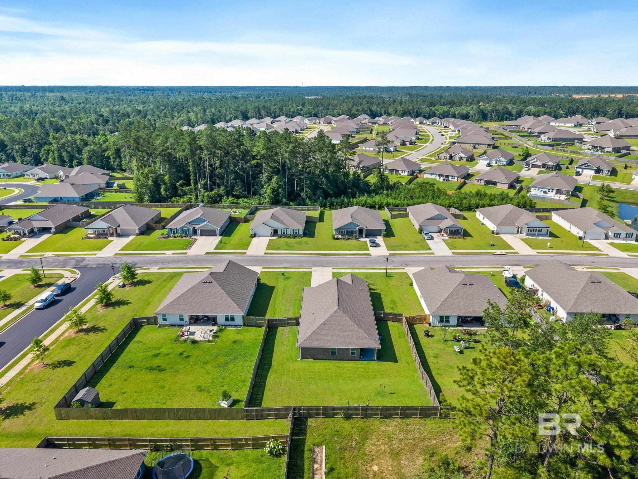 https://zimg.paragon.ice.com/ParagonImages/Property/PG/BCAR/398562/53/0/0/0b046ea51e53e2fa8aba74b568791eae/7/419b98e72c1d511cb9680f175715b77f/398562-9e598a97-6180-438c-8964-abf9be29136f.JPG