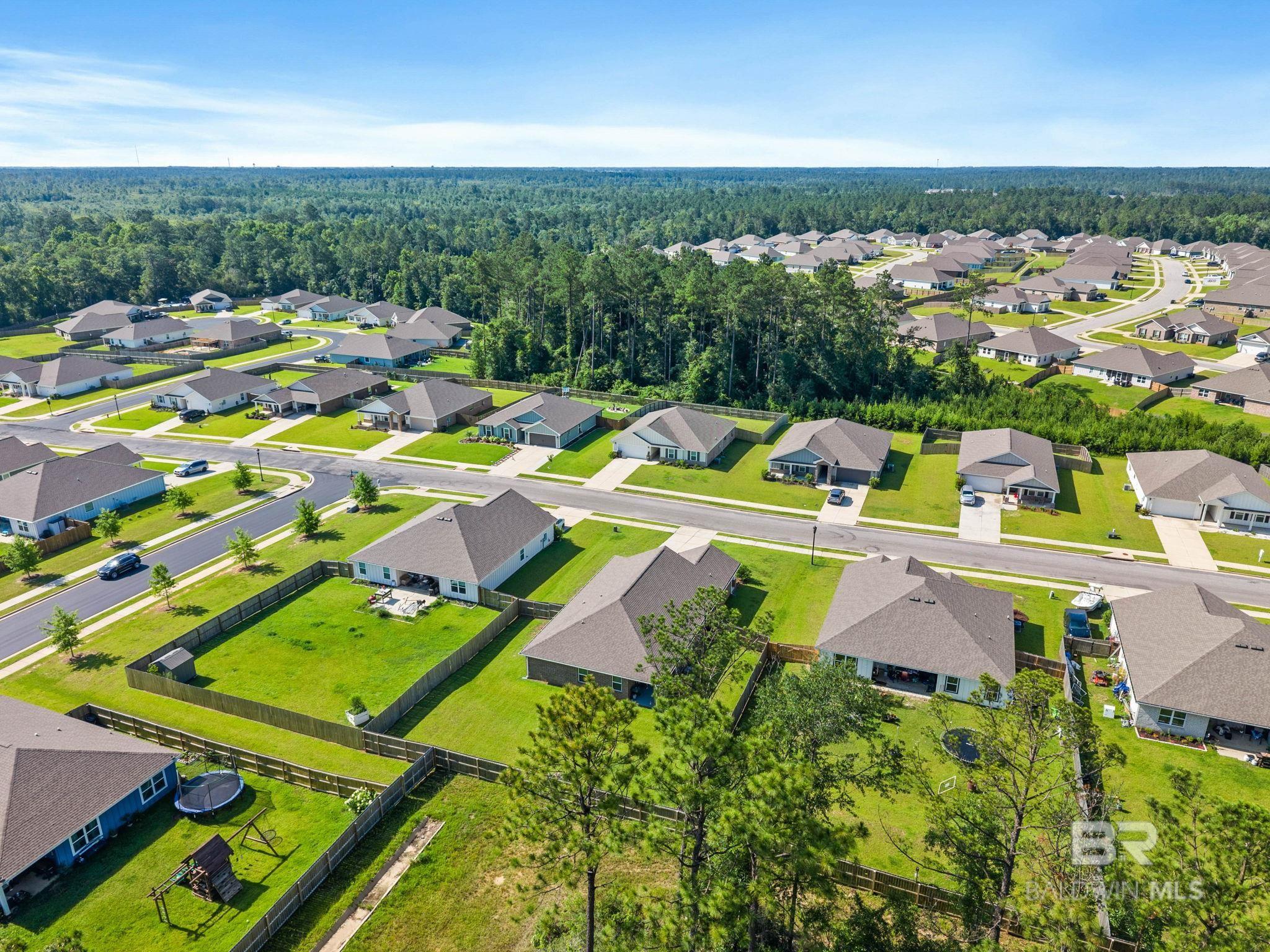 https://zimg.paragon.ice.com/ParagonImages/Property/PG/BCAR/398562/54/0/0/e82b71f5f52481755d702b78ef3b0d33/7/419b98e72c1d511cb9680f175715b77f/398562-351a0415-5833-4e00-9852-3d79e581186b.JPG