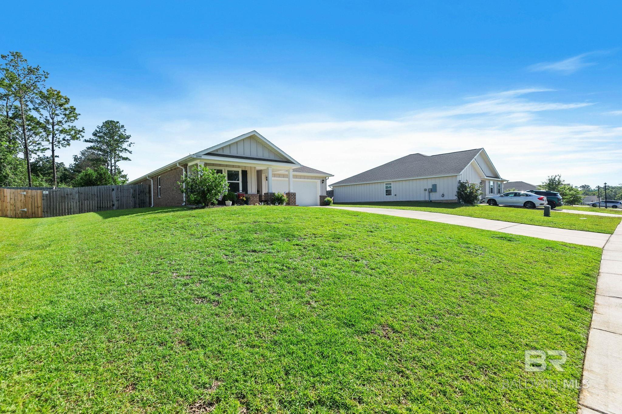 https://zimg.paragon.ice.com/ParagonImages/Property/PG/BCAR/398562/61/0/0/ee98ca5d07138467d1fdfe6aa6e86e0f/7/419b98e72c1d511cb9680f175715b77f/398562-54a94475-5be4-4cb5-9181-577407e255b2.JPG