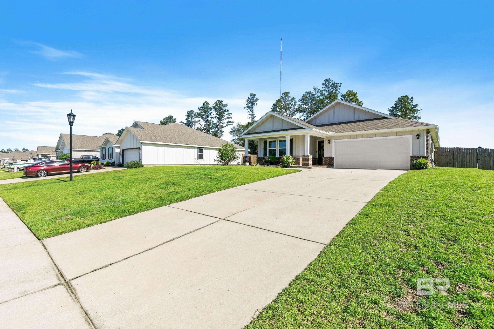 https://zimg.paragon.ice.com/ParagonImages/Property/PG/BCAR/398562/63/0/0/9b427730002e7d2b3c5f0f07ab7795f0/7/419b98e72c1d511cb9680f175715b77f/398562-7f927508-1851-4268-bfbf-058a1d18d58c.JPG