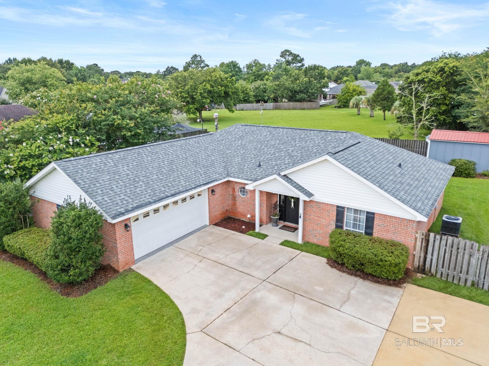https://zimg.paragon.ice.com/ParagonImages/Property/PG/BCAR/398593/3/0/0/6f0f920ef532b8286a49ebfbd0c3cab4/7/e341a65f5d20fb3d6aa9e2818a6beee8/398593-20c2ec94-eb31-493b-984c-08e7393a4a49.JPG