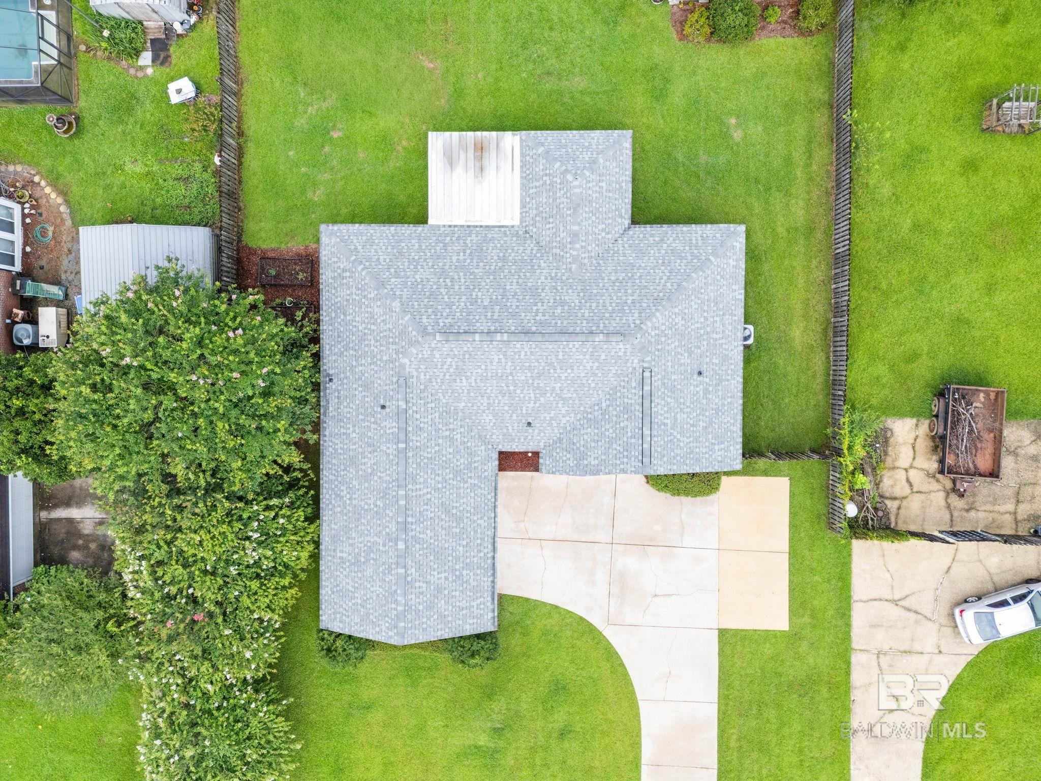 https://zimg.paragon.ice.com/ParagonImages/Property/PG/BCAR/398593/45/0/0/602cd2f7c8450d761dd3e37ea5b4c6ca/7/e341a65f5d20fb3d6aa9e2818a6beee8/398593-ca9c356a-e98b-4264-8d70-dc07dace5066.JPG