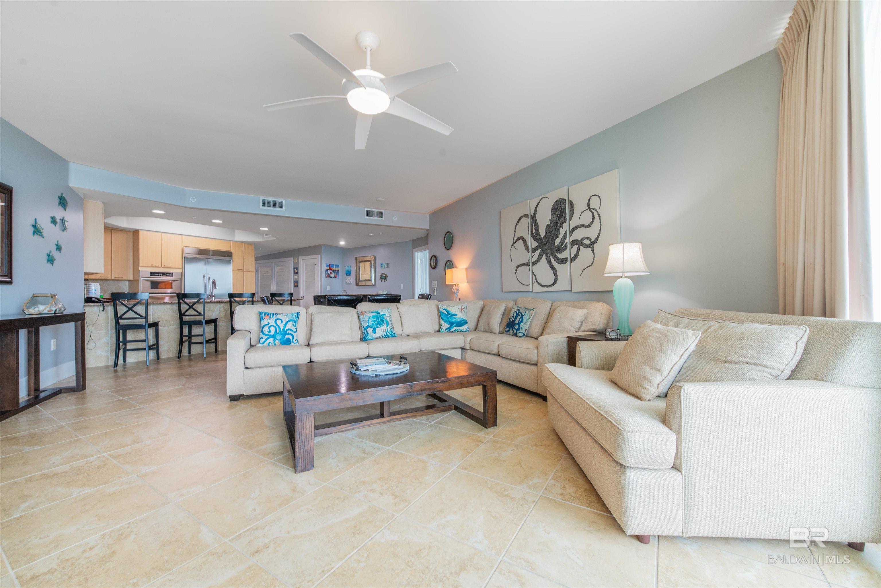 https://zimg.paragon.ice.com/ParagonImages/Property/PG/BCAR/398595/2/0/0/c84632c4d2cad19cd059be43db2c5003/7/483c82fd5cd68848856448f305b99600/398595-9d31b573-6287-425b-9ef3-b5b5be94d717.JPG