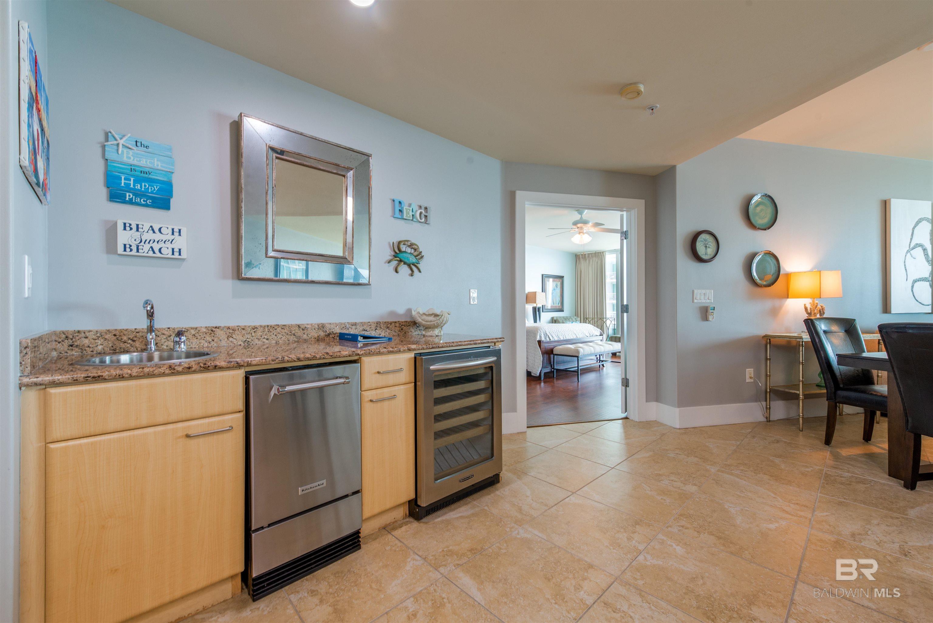 https://zimg.paragon.ice.com/ParagonImages/Property/PG/BCAR/398595/5/0/0/c8a2bdafb7d6b1d2319f4a2346838aa0/7/483c82fd5cd68848856448f305b99600/398595-b5110081-0ddc-483c-be83-5129e4244dbc.JPG