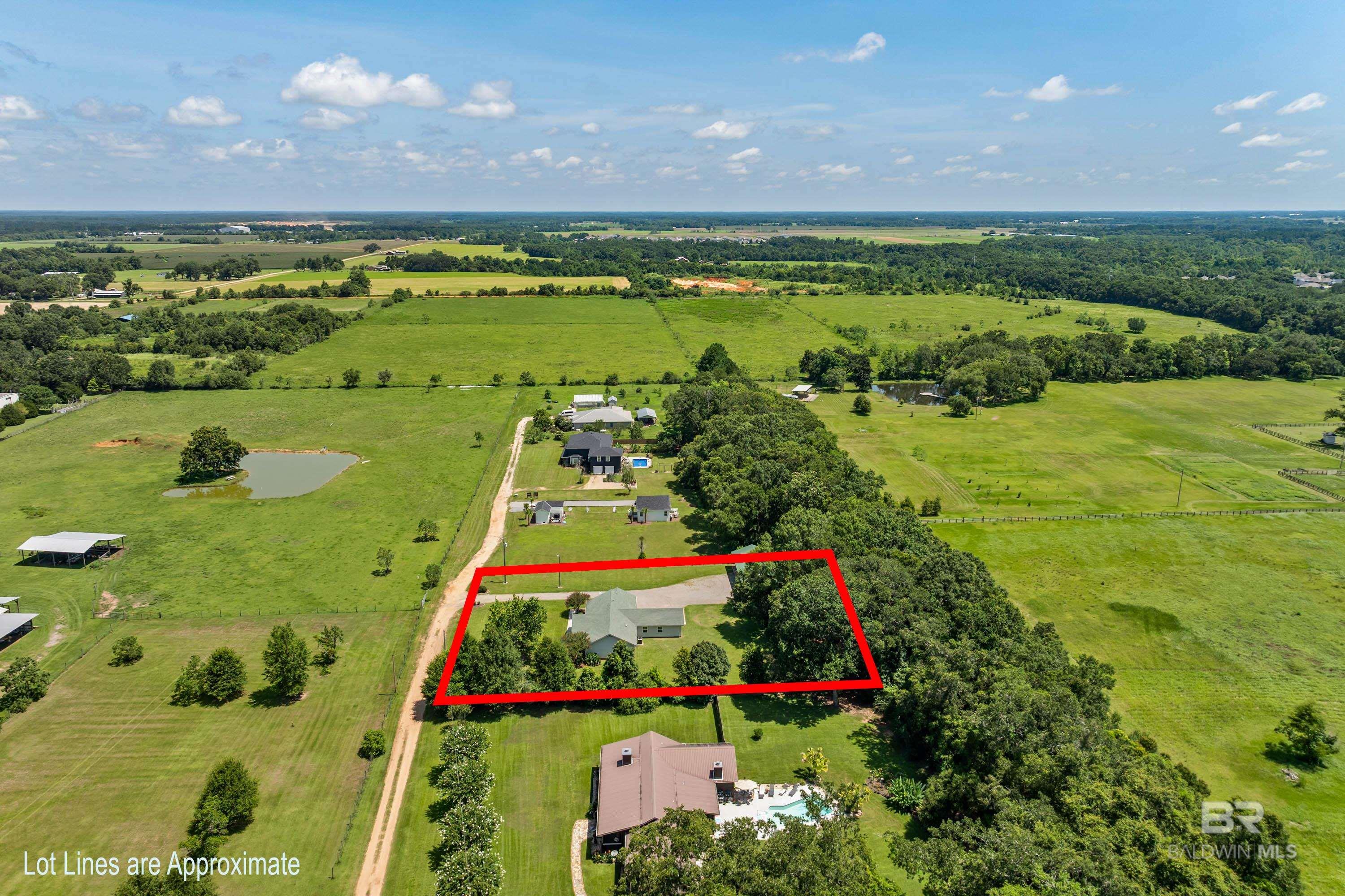 https://zimg.paragon.ice.com/ParagonImages/Property/PG/BCAR/398596/42/0/0/7a847d1812d4c80f1c0cf81e3b780755/7/bdf9fe07685dc645649c547335dadc6b/398596-23b48b64-5d5d-44a1-8252-6e17df5b33f8.JPG