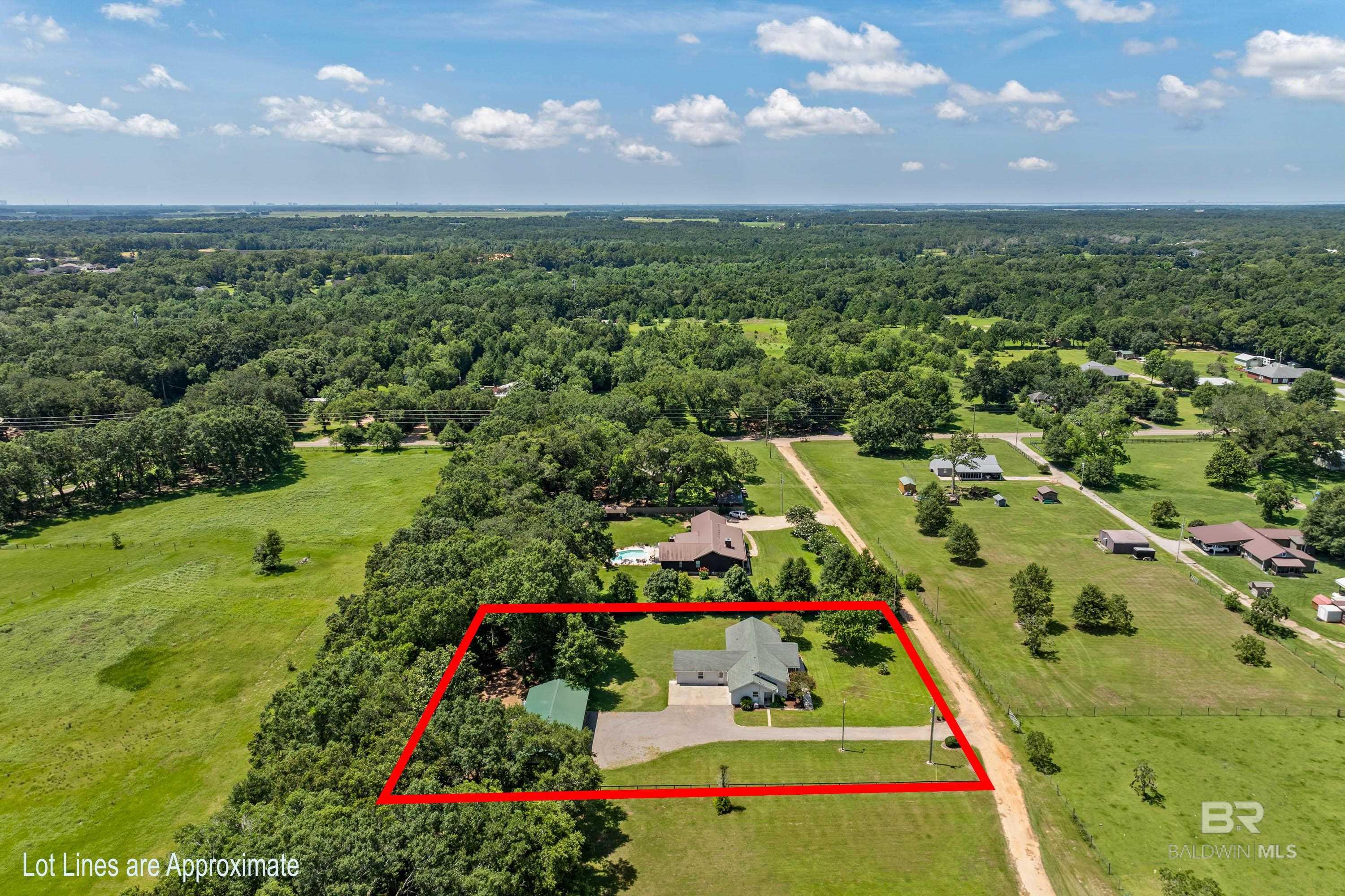 https://zimg.paragon.ice.com/ParagonImages/Property/PG/BCAR/398596/44/0/0/9afbc37cc19ae439440ca204681e4435/7/bdf9fe07685dc645649c547335dadc6b/398596-7e66cbc0-3a1c-4987-a0f4-ce59dea3c0be.JPG