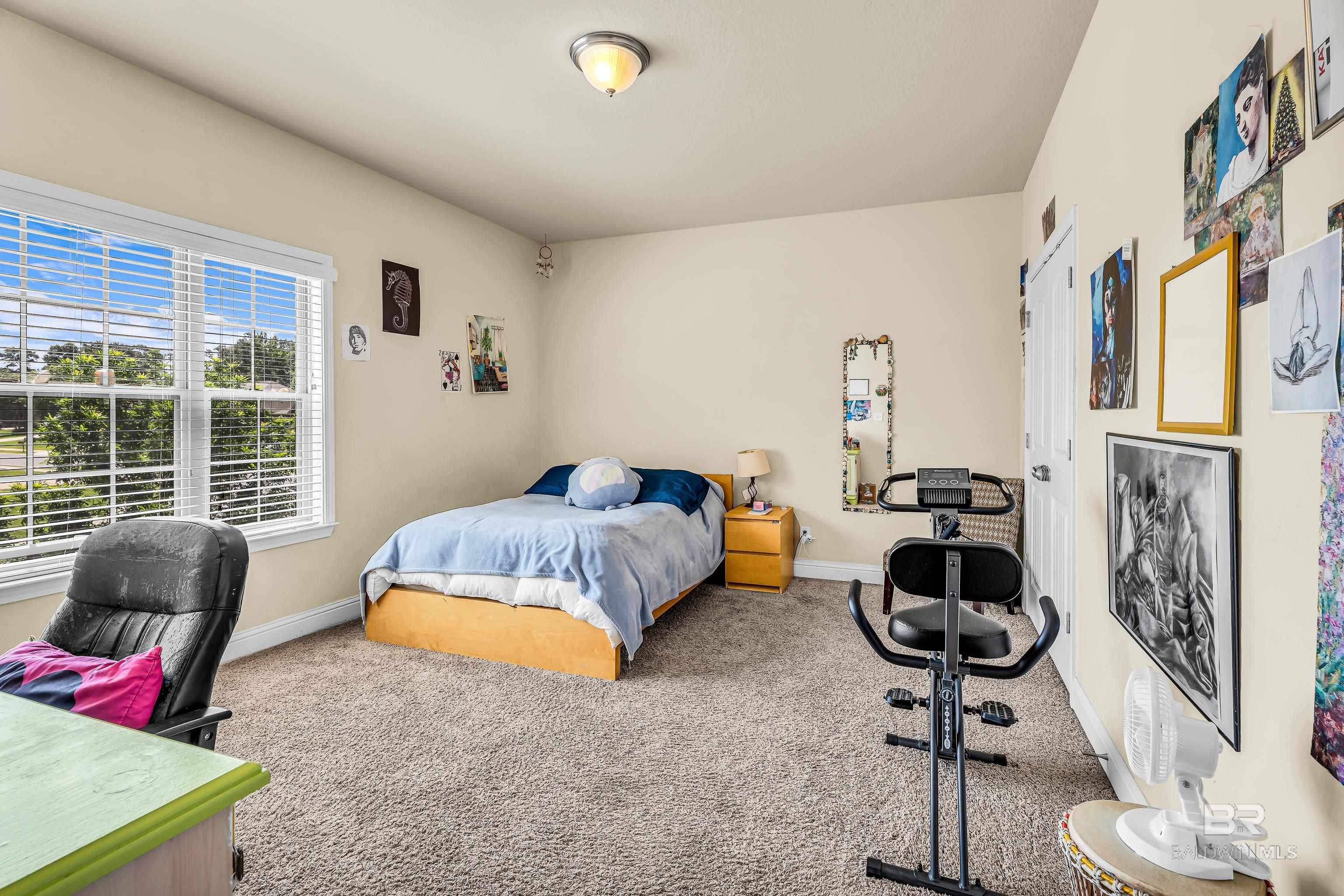 https://zimg.paragon.ice.com/ParagonImages/Property/PG/BCAR/398608/20/0/0/cf0cb363e243ec138a3542469968011e/7/856715121292b6a2beb705b1c06286a2/398608-9e5963ed-9793-49e6-8354-e55814aa1401.JPG